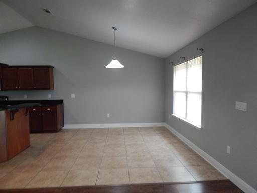 SILVER CREEK ESTATES - Residential Lease