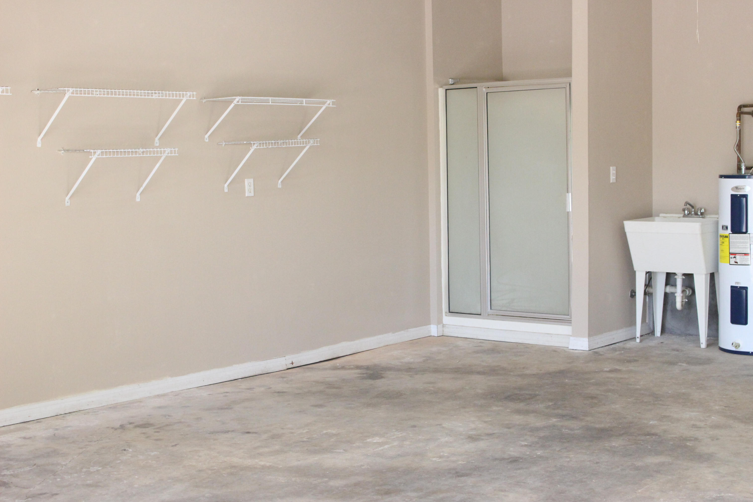 RIVERCHASE S/D PH 1 - Residential Lease