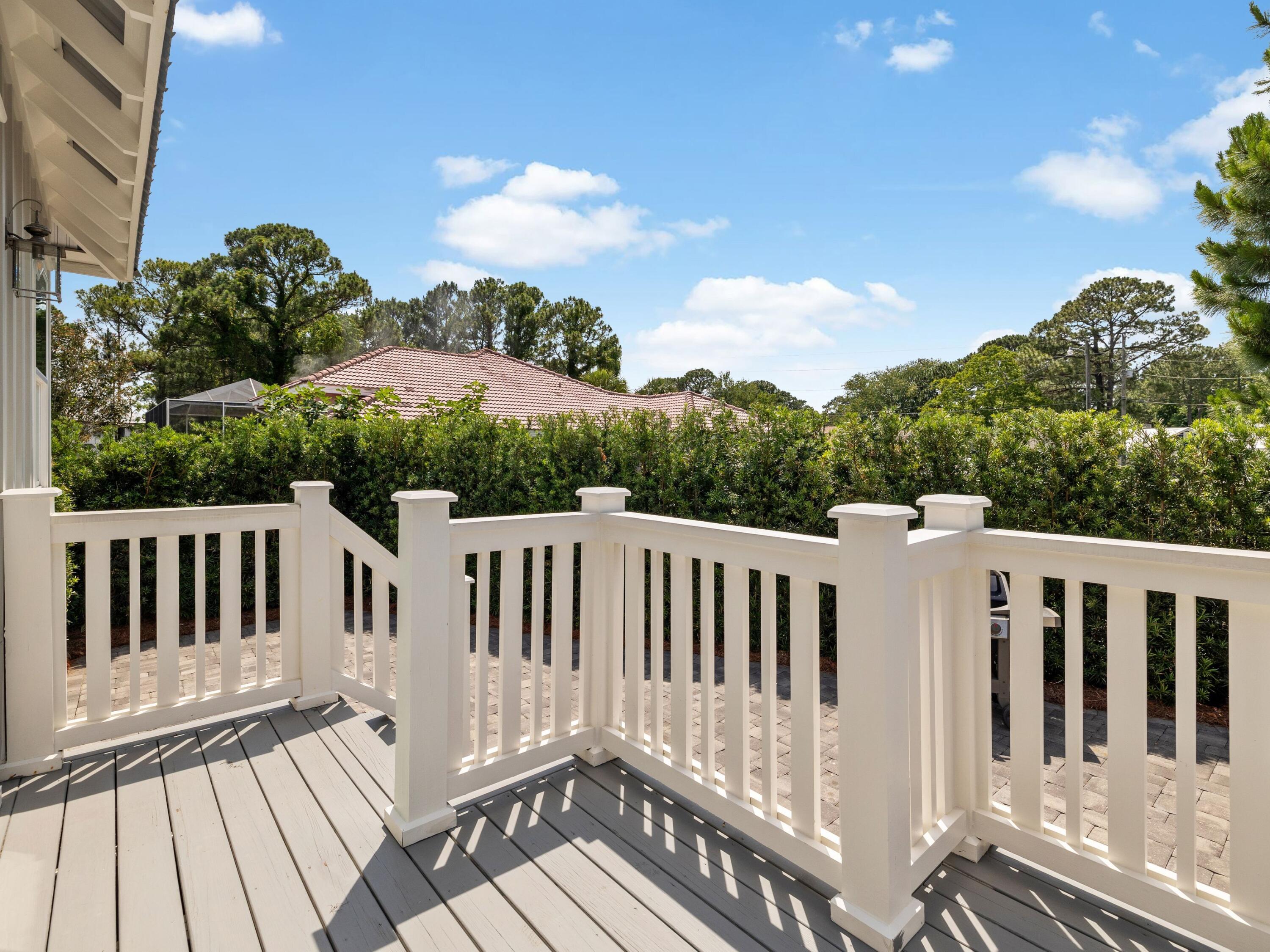 Bayshore Pines - Residential
