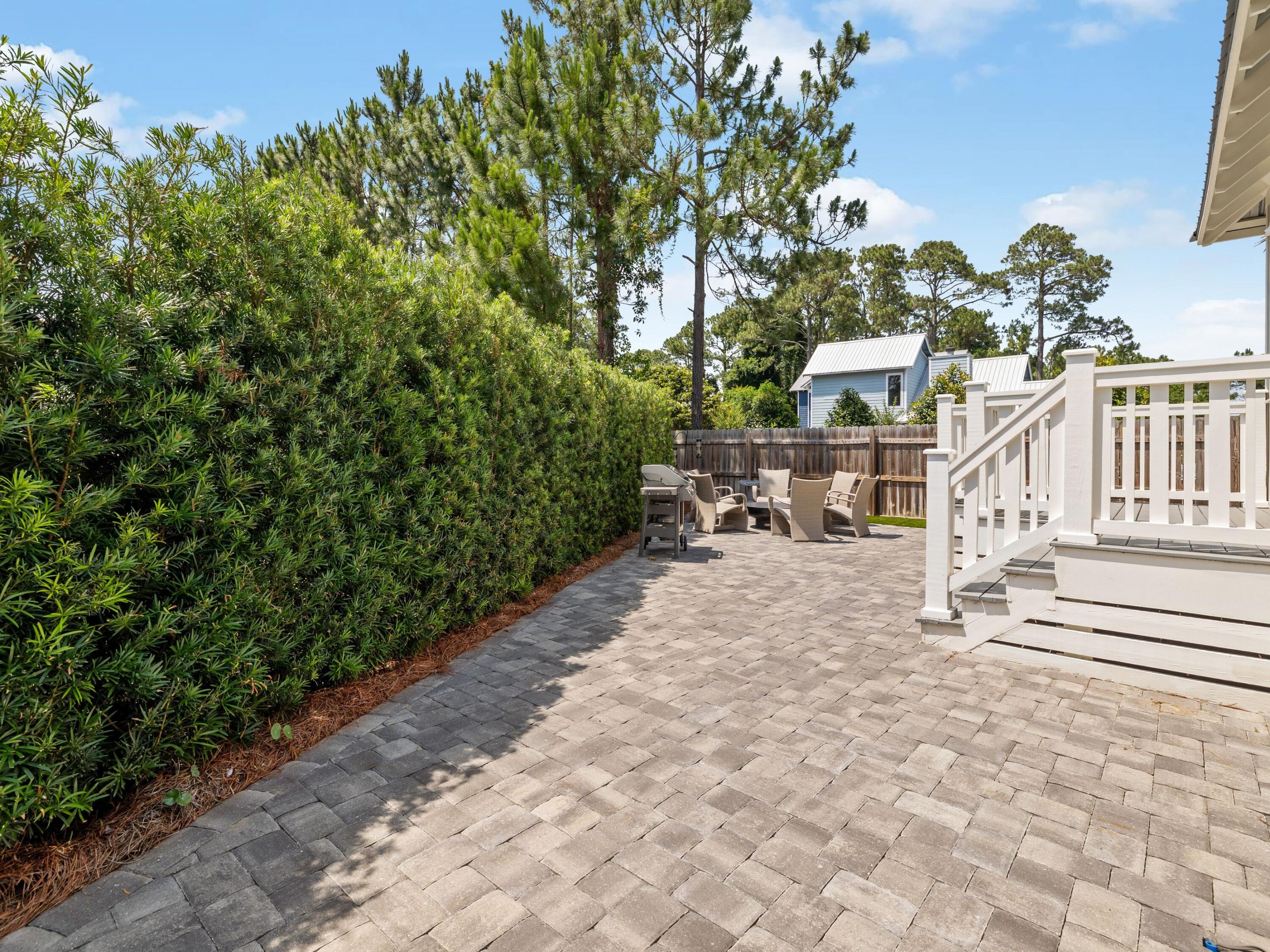 Bayshore Pines - Residential