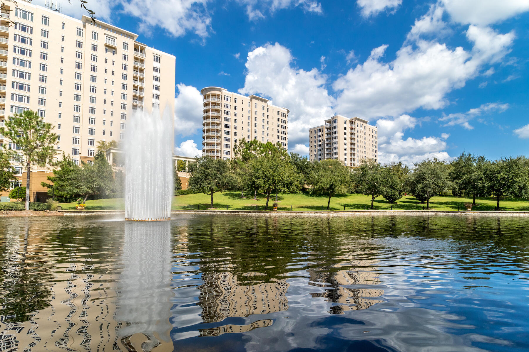 ONE WATER PLACE - Residential