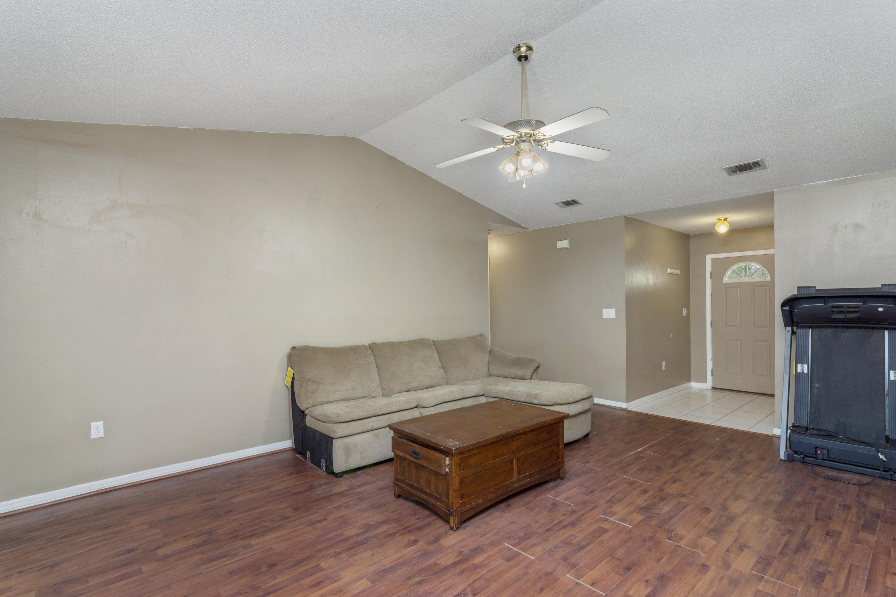 APLIN HEIGHTS S/D PH 2 - Residential Lease
