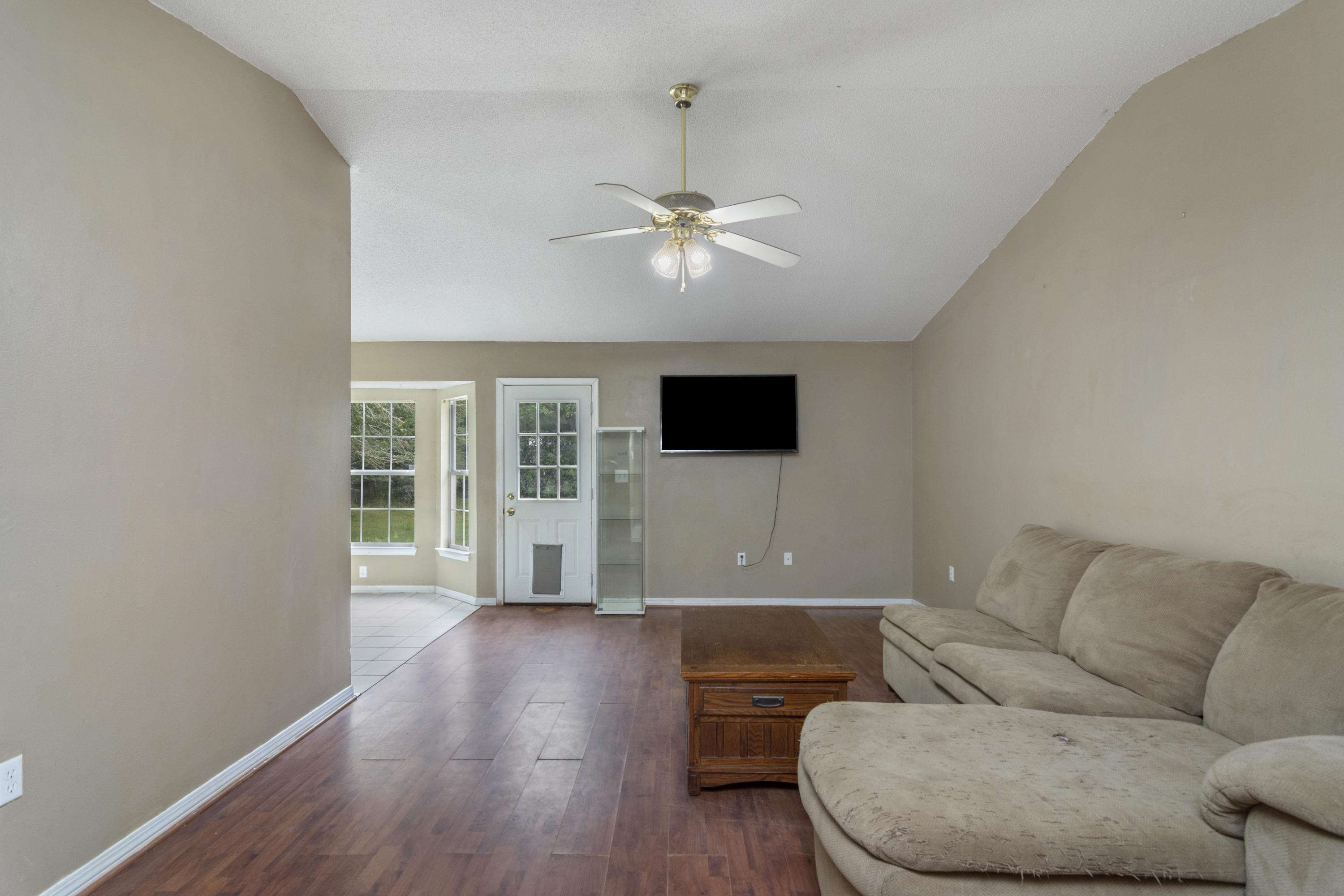 APLIN HEIGHTS S/D PH 2 - Residential Lease