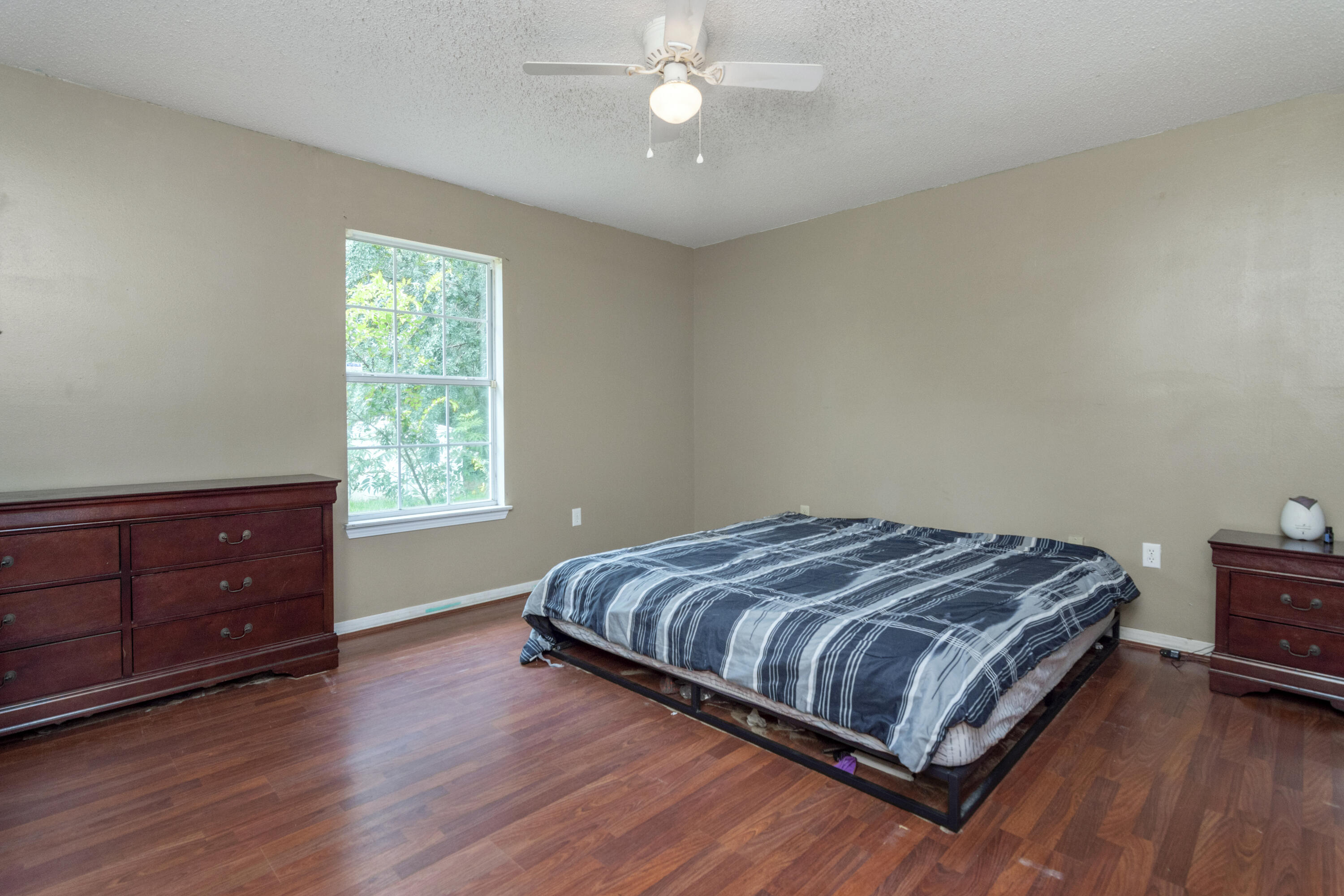 APLIN HEIGHTS S/D PH 2 - Residential Lease