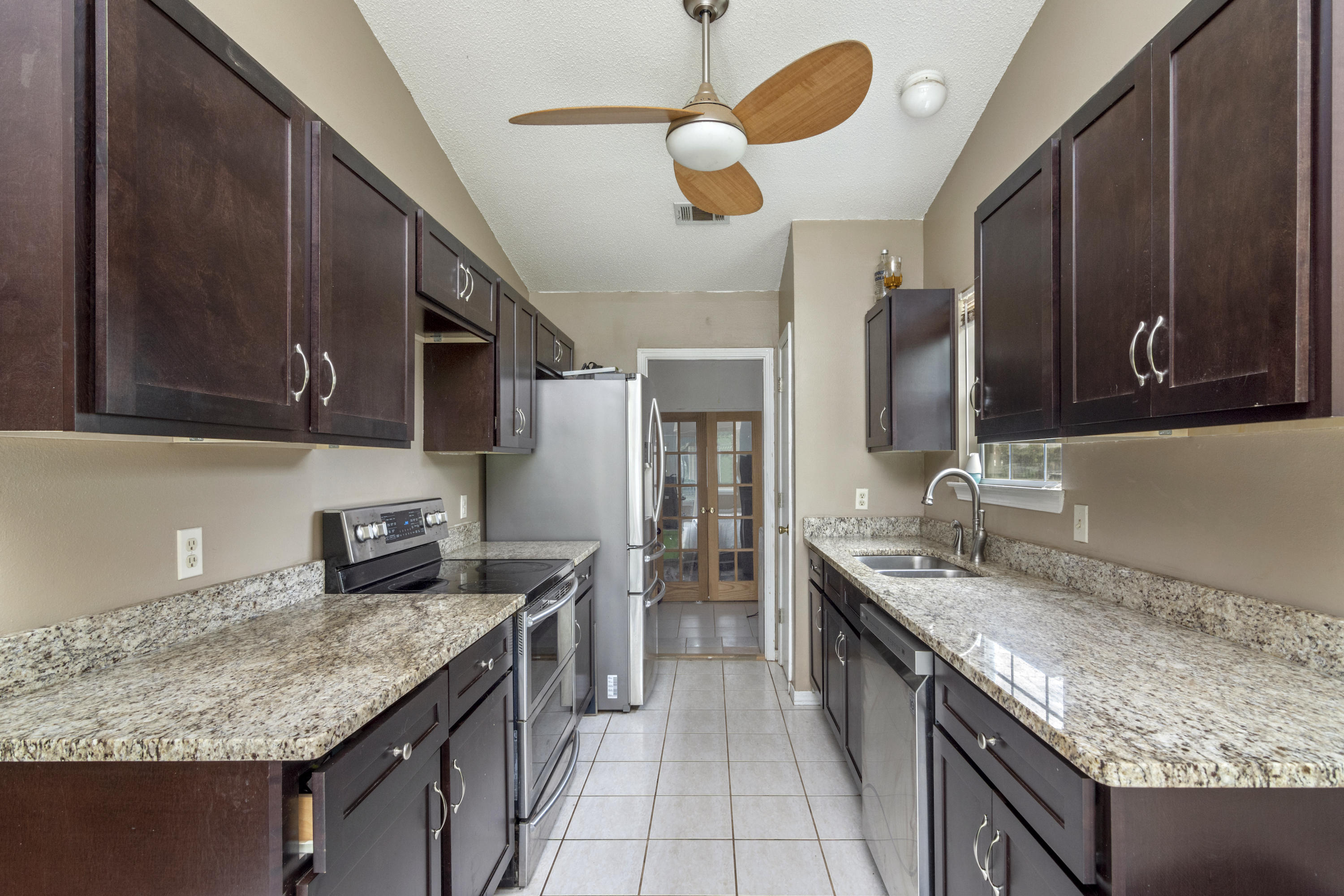 APLIN HEIGHTS S/D PH 2 - Residential Lease