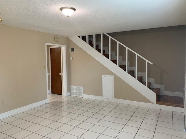 MCLAUGHLIN & HARRIS - Residential Lease