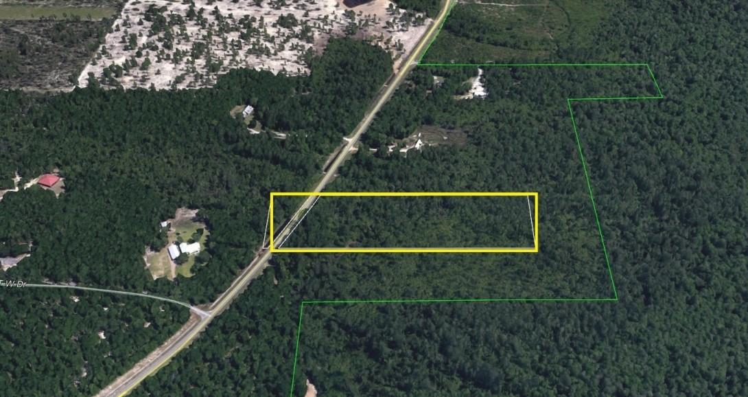 This buildable 8.25 acres OWNER FINANCING= Old River Rd is a hunter's paradise, farmer's dream or private retreat. Dream it & then live it!
Surrounded by hundreds of acres of government owned (NWF WATER MNGT DIST) land that will never be developed, privacy and spread out hunting are sure to draw a quick buyer for this diamond property. This property is 100% Flood Zone free! (Flood Zone X).
There is a smidgen of wetland on the back part which is perfect for luring wildlife to your Florida Country paradise. Destin Beach is just an hours drive South. The charming small beach town combines world-class sands with kid-friendly attractions. Experience all the fun: Big Kahuna's Waterpark,and more. The Track Family Recreation Center, and the Gulfarium, where children can witness bottlenose dolphins, sea lions, otters, penguins