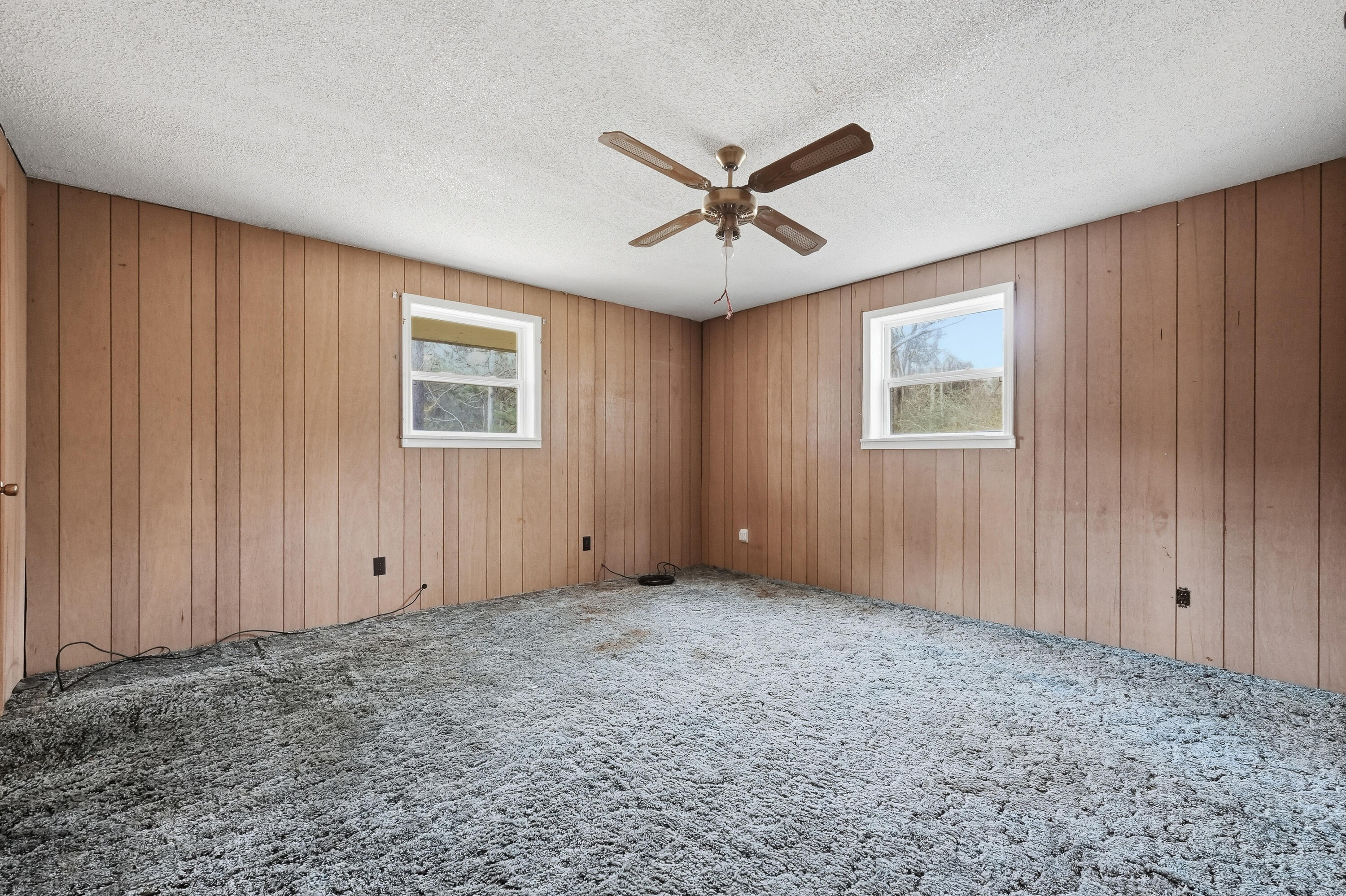 NO RECORDED SUBDIVISION - Residential