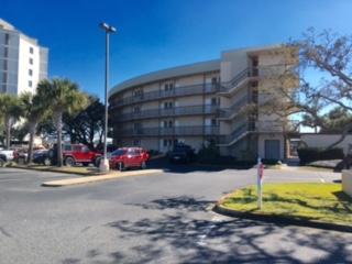 PIRATES BAY PH 1 - Residential Lease