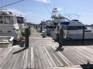 PIRATES BAY PH 1 - Residential Lease