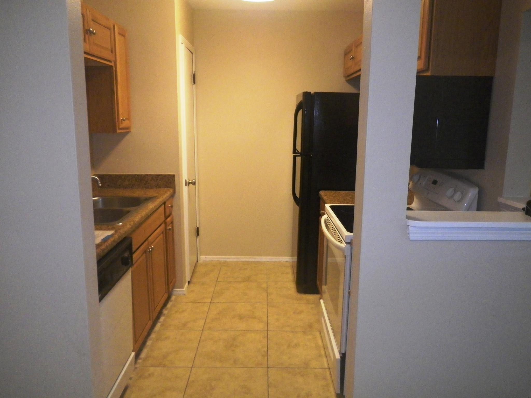 GREENBRIAR ESTATES UNIT 3 - Residential Lease