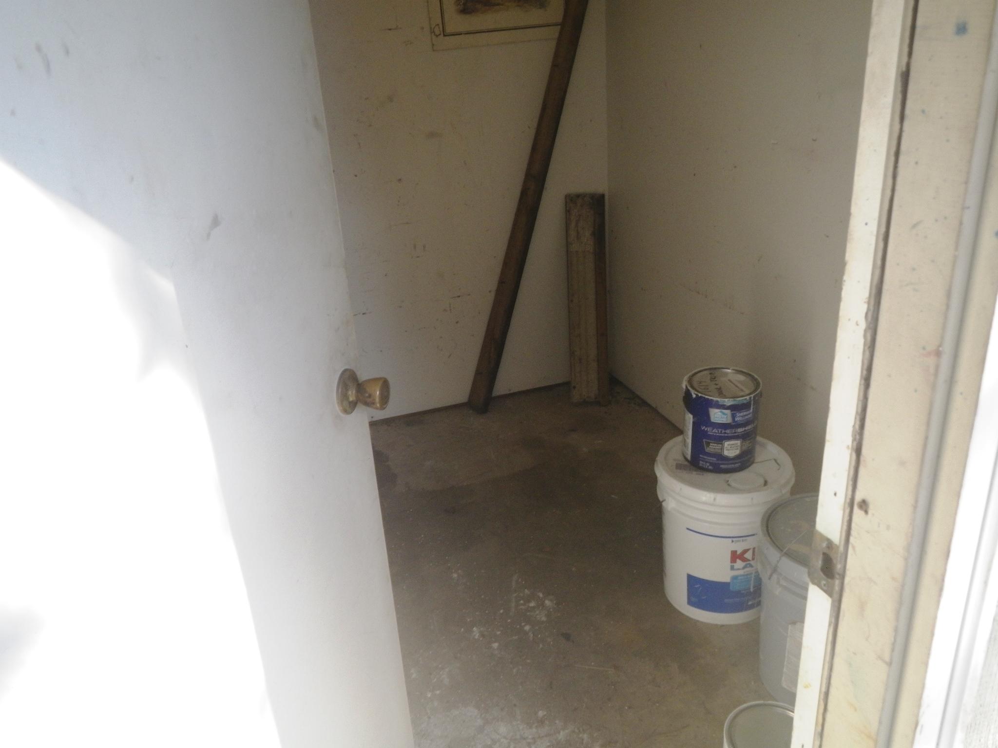 GREENBRIAR ESTATES UNIT 3 - Residential Lease