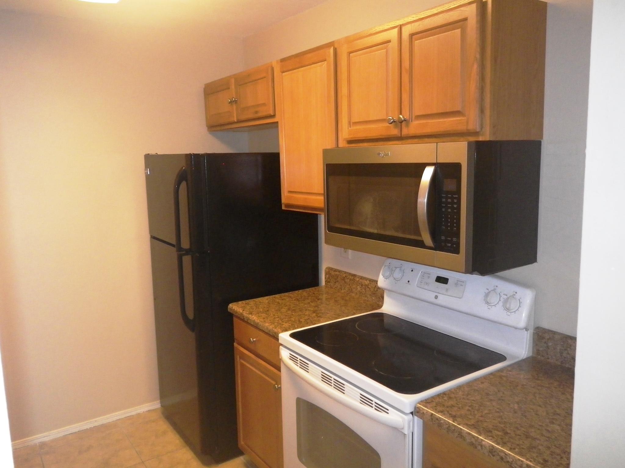 GREENBRIAR ESTATES UNIT 3 - Residential Lease