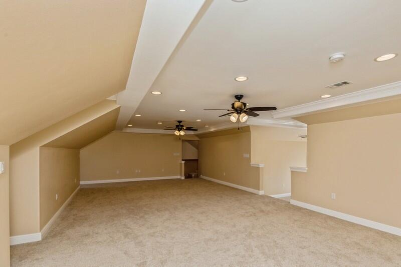 SWIFT CREEK ALL PHAS - Residential