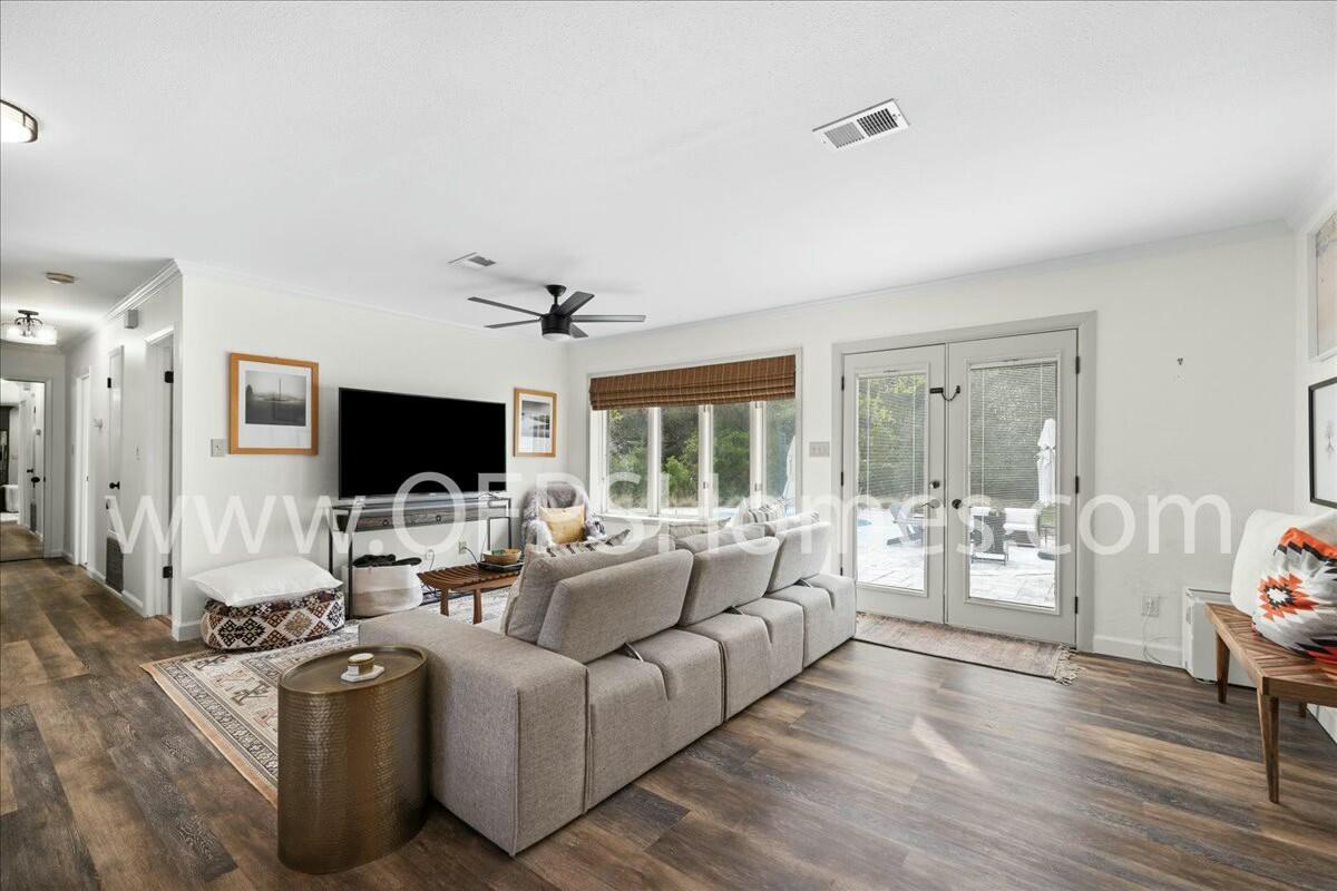 MORENO ACRES - Residential Lease