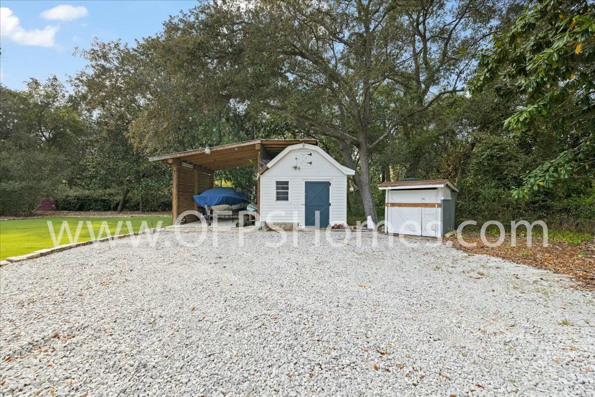 MORENO ACRES - Residential Lease