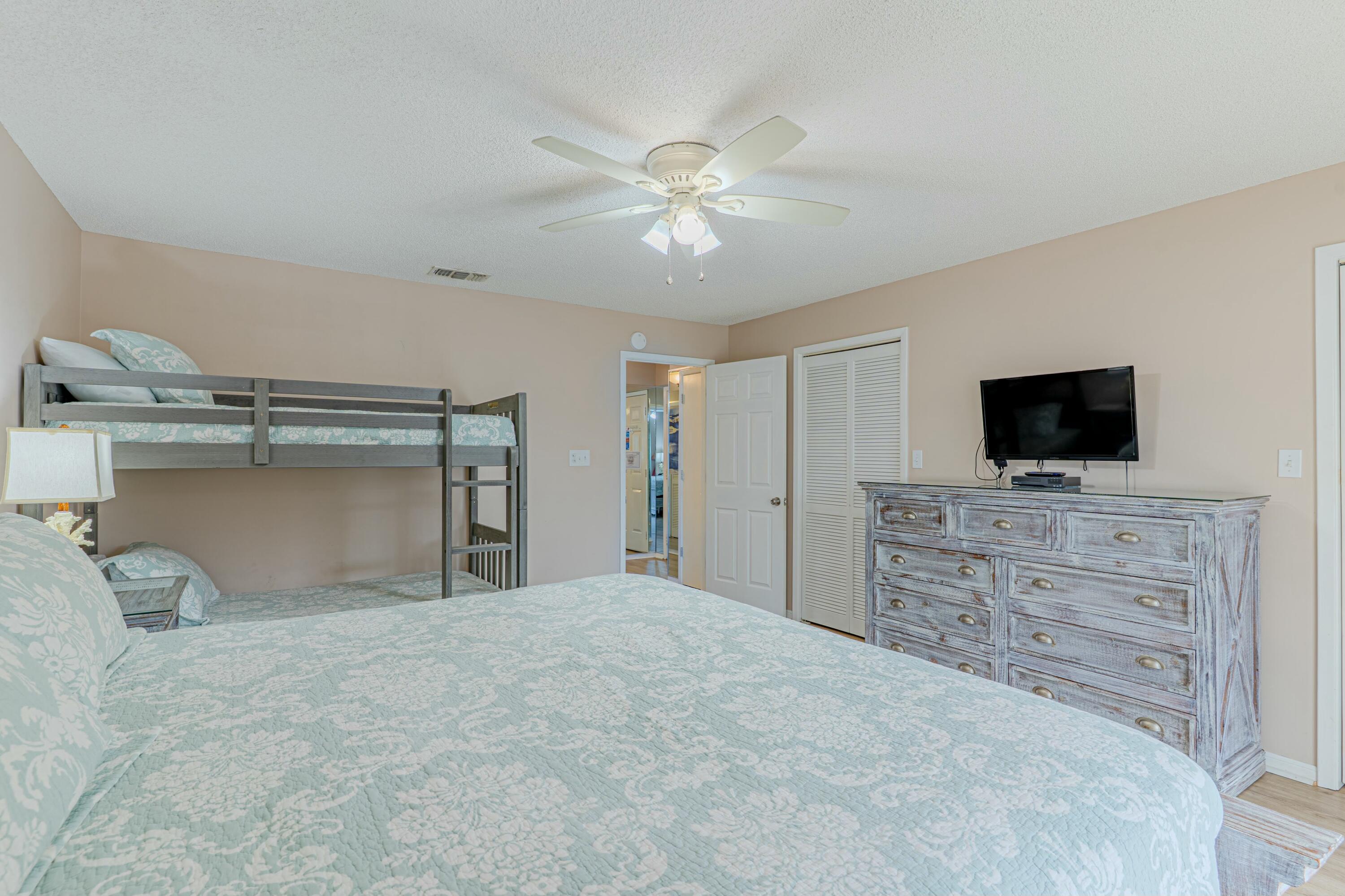 Beachview Villas - Residential