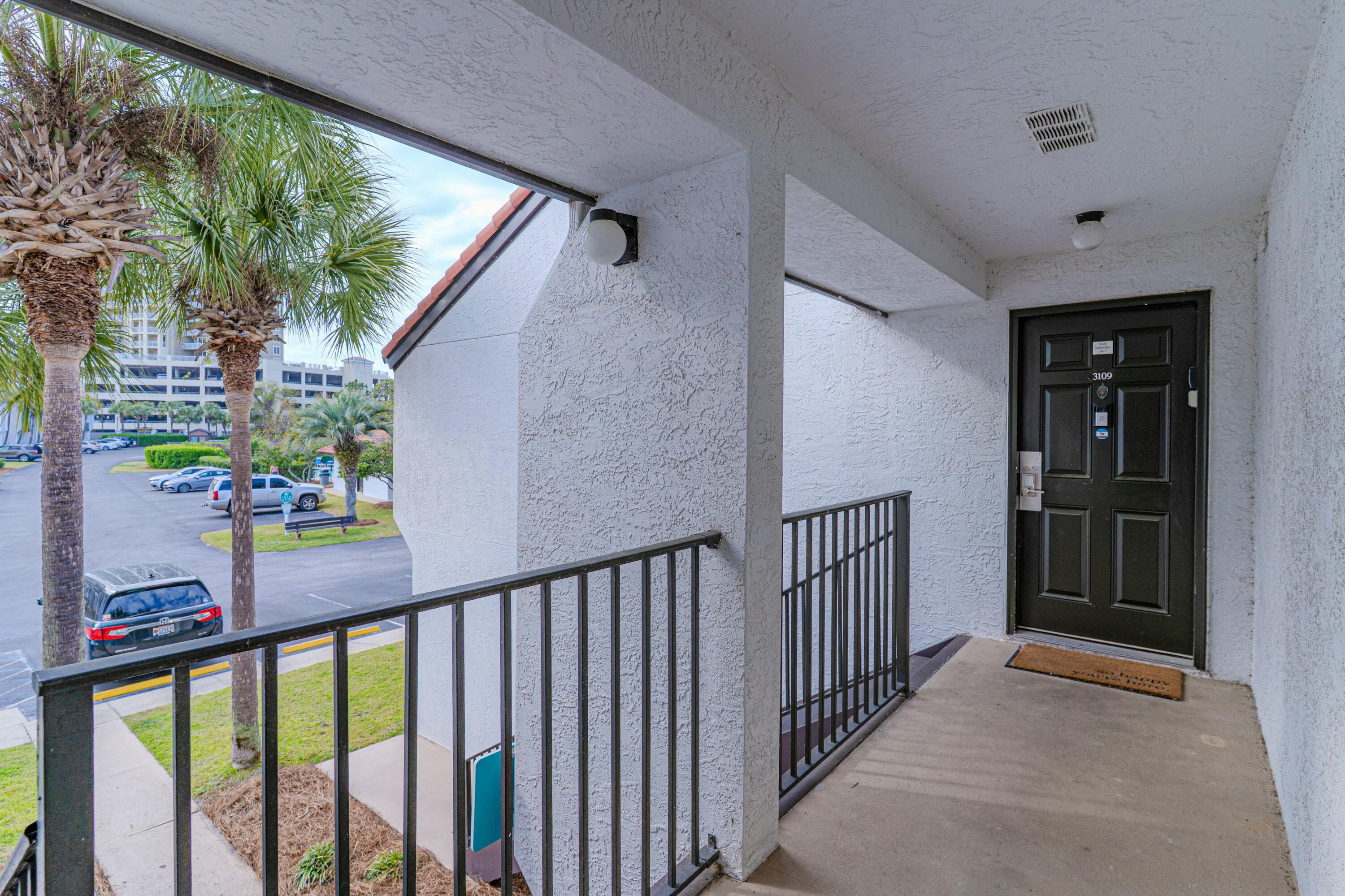 Beachview Villas - Residential