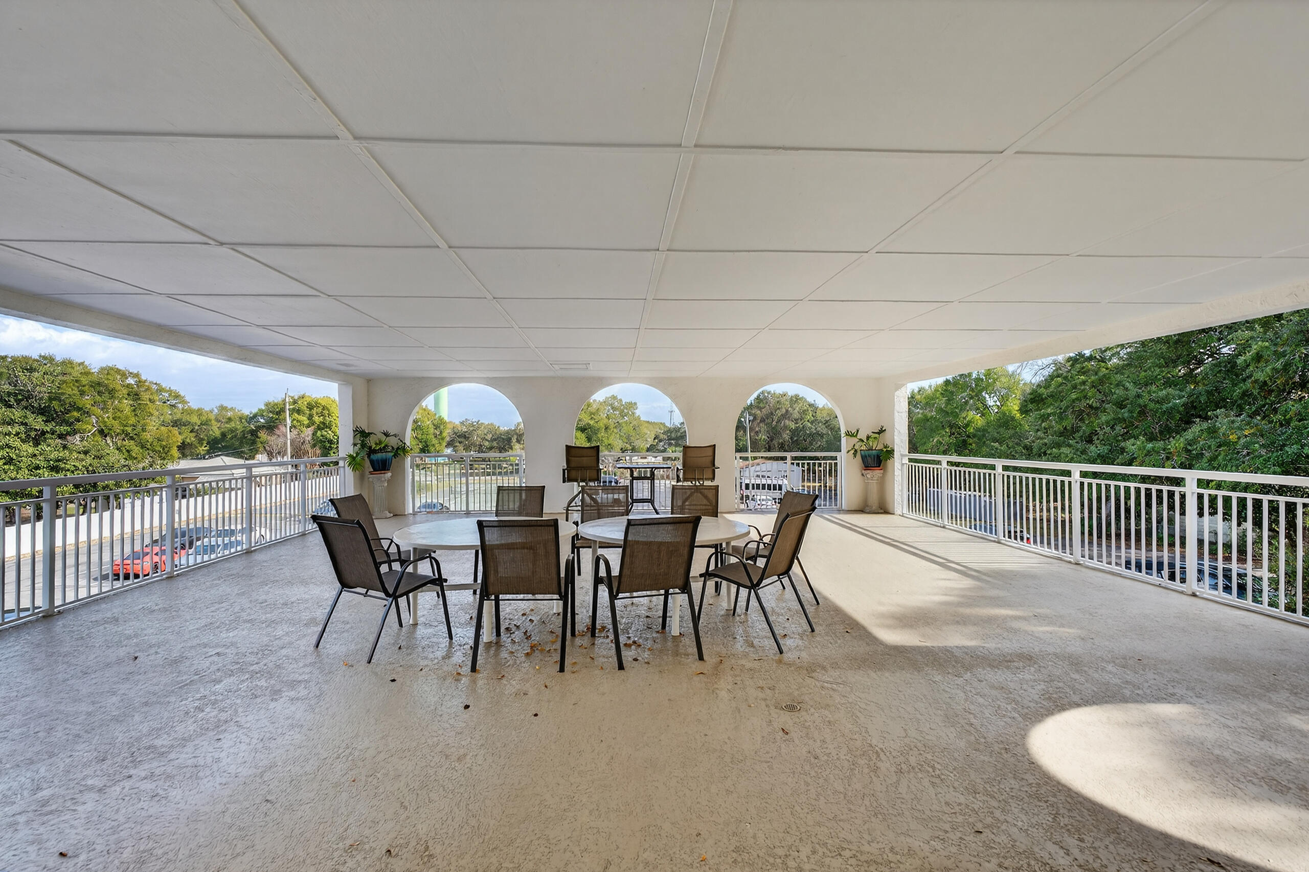 VALENCIA CONDO - Residential