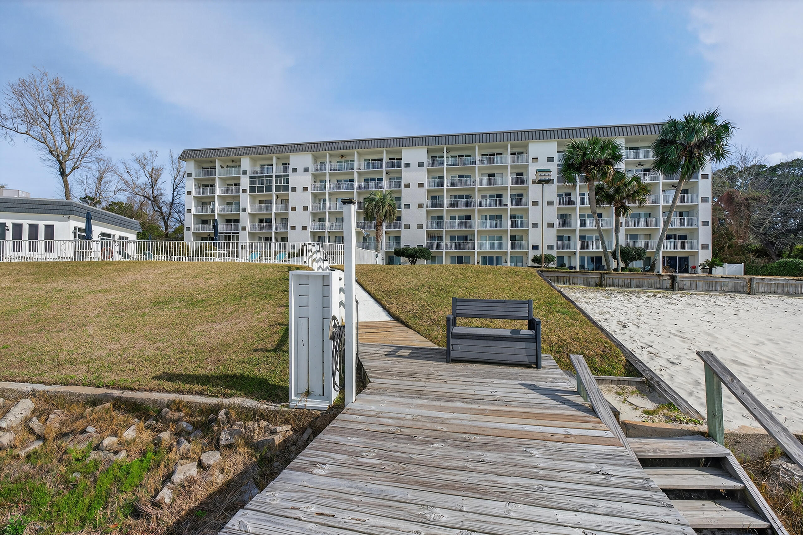 VALENCIA CONDO - Residential
