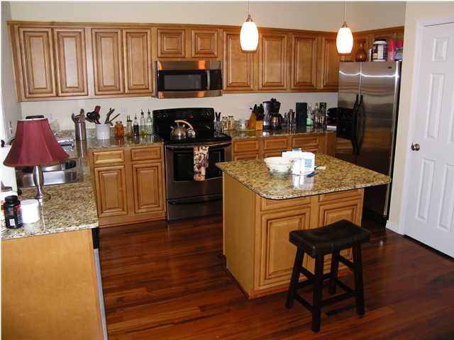 MERIDIAN SQUARE T/H - Residential Lease