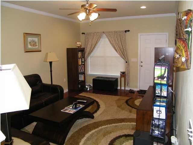 MERIDIAN SQUARE T/H - Residential Lease