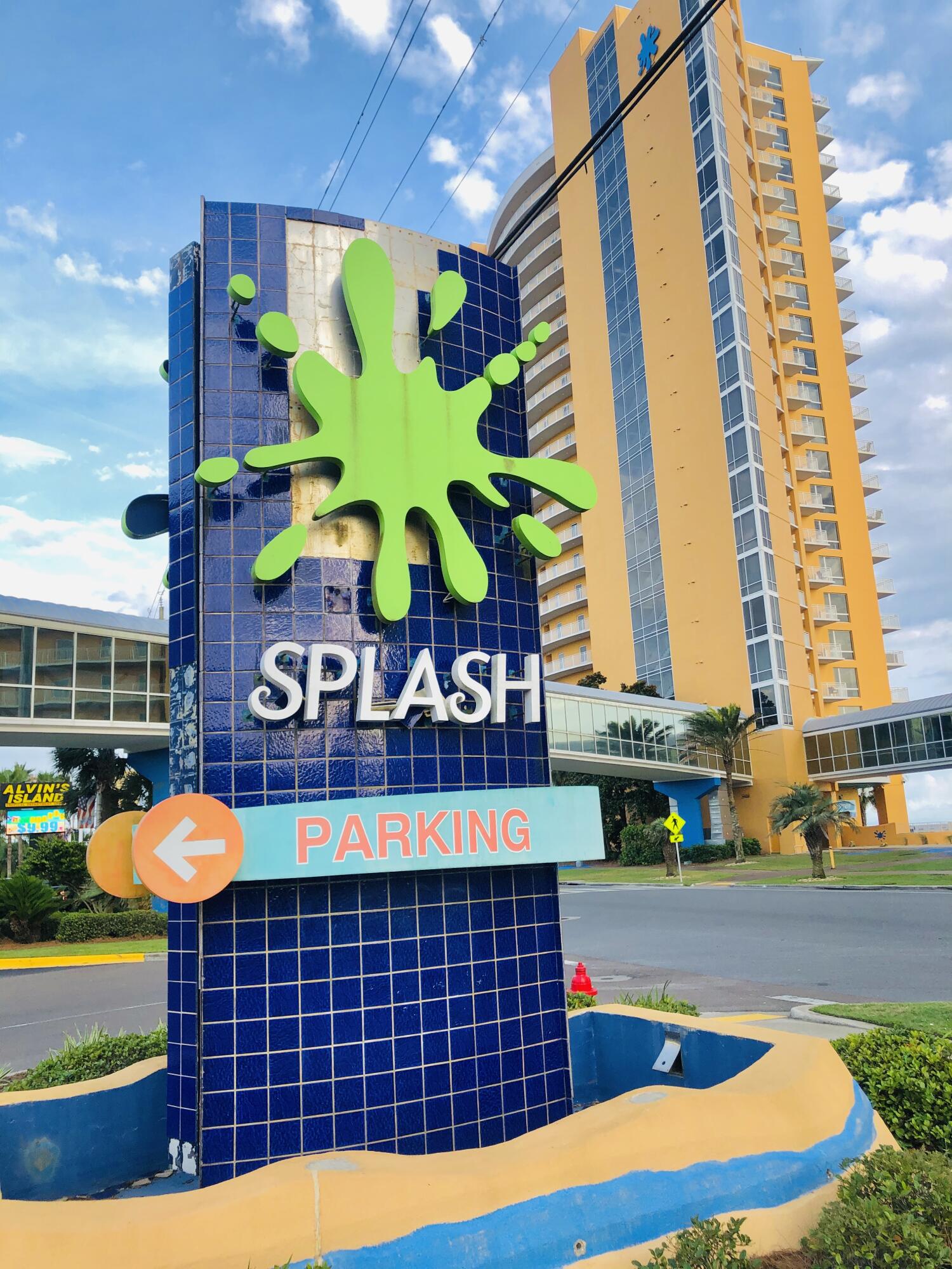 Investor Alert! Turn key property! This 5th floor rental machine is perfectly located in a prime spot within the Splash Resort! Offering 1 bedroom plus bunk area and 2 bathrooms. Stunning beach view!  This unit was updated in 2020 and is in excellent condition. 2020 rental income was $26,230 and this unit is set for amazing numbers in 2021 as well!