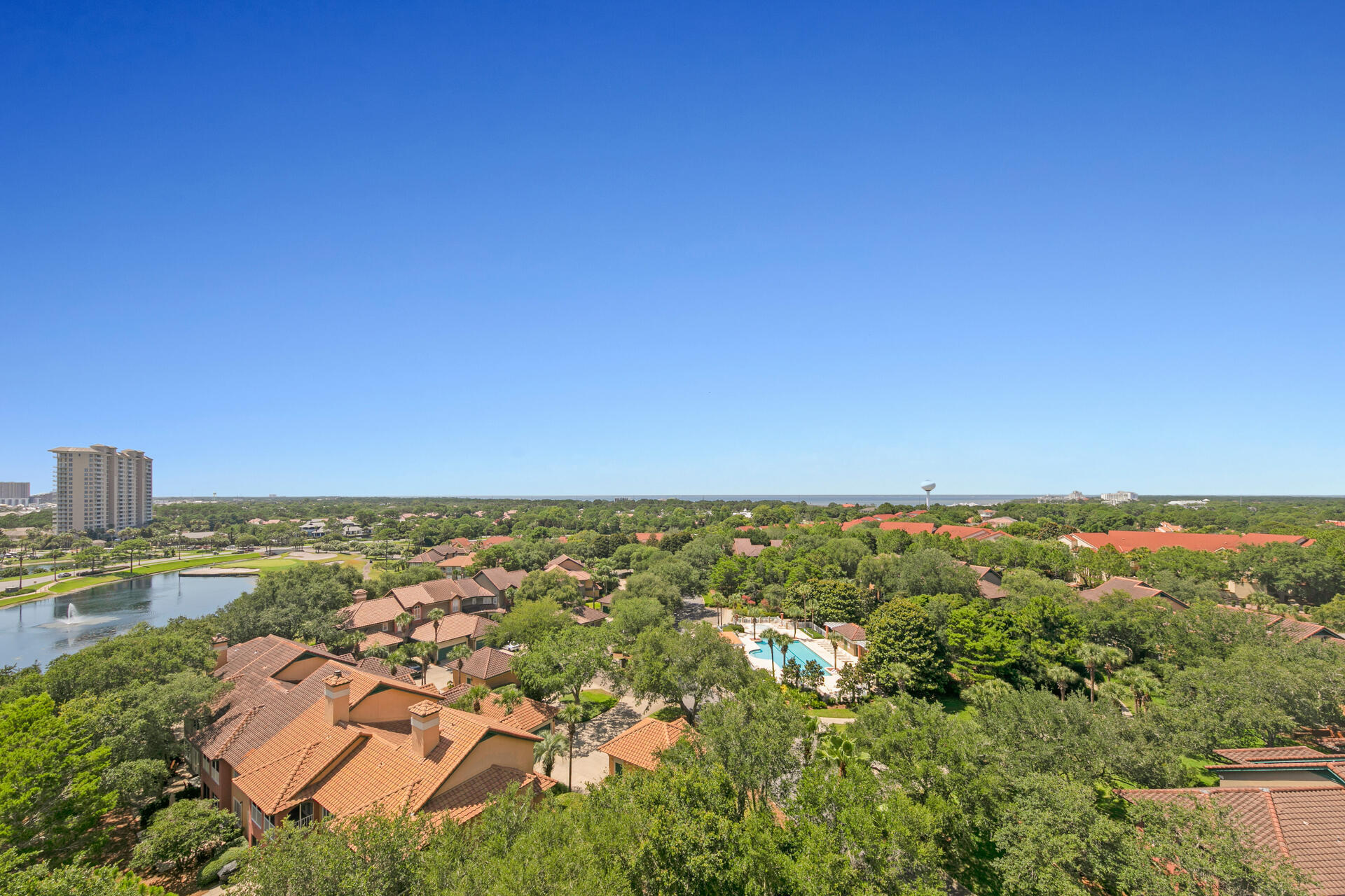 LUAU I - Residential