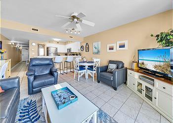 PELICAN ISLE - Residential