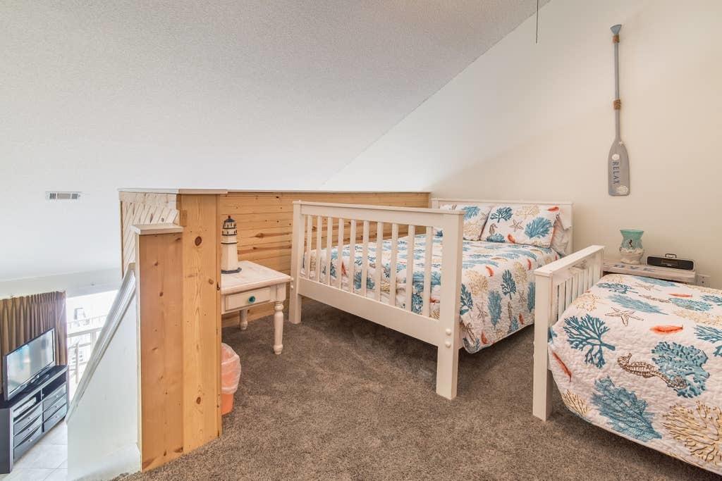 VERANDA CONDO - Residential