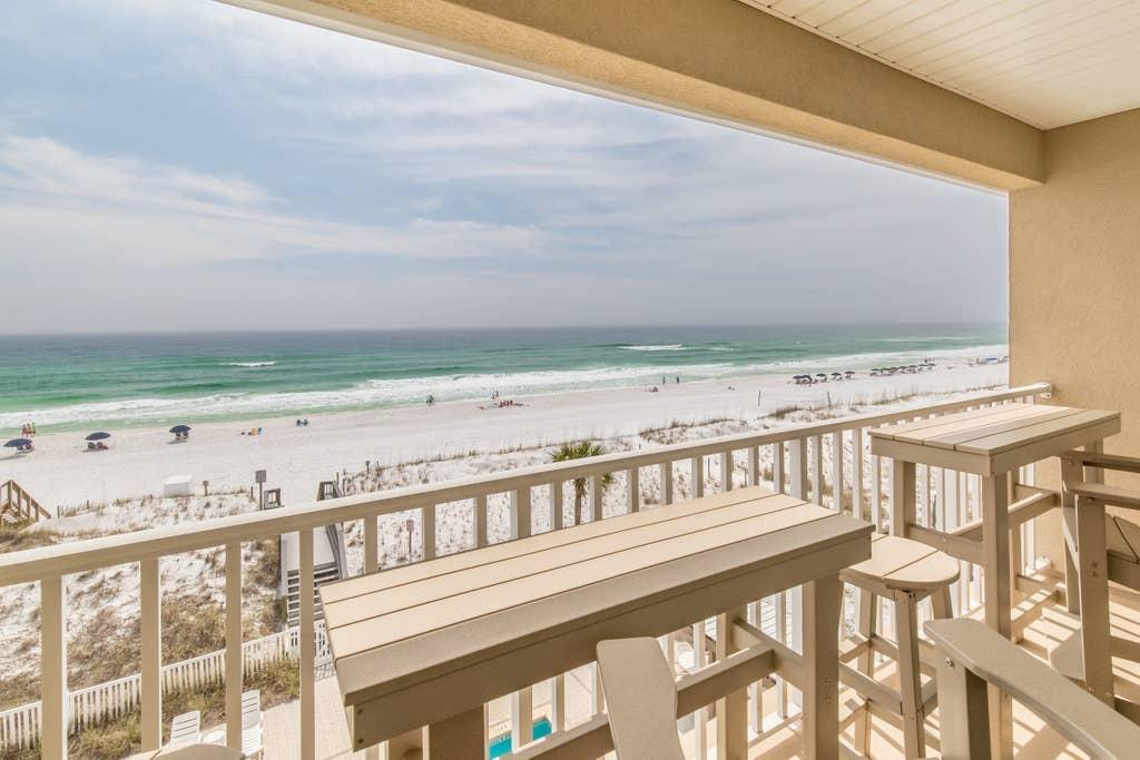VERANDA CONDO - Residential