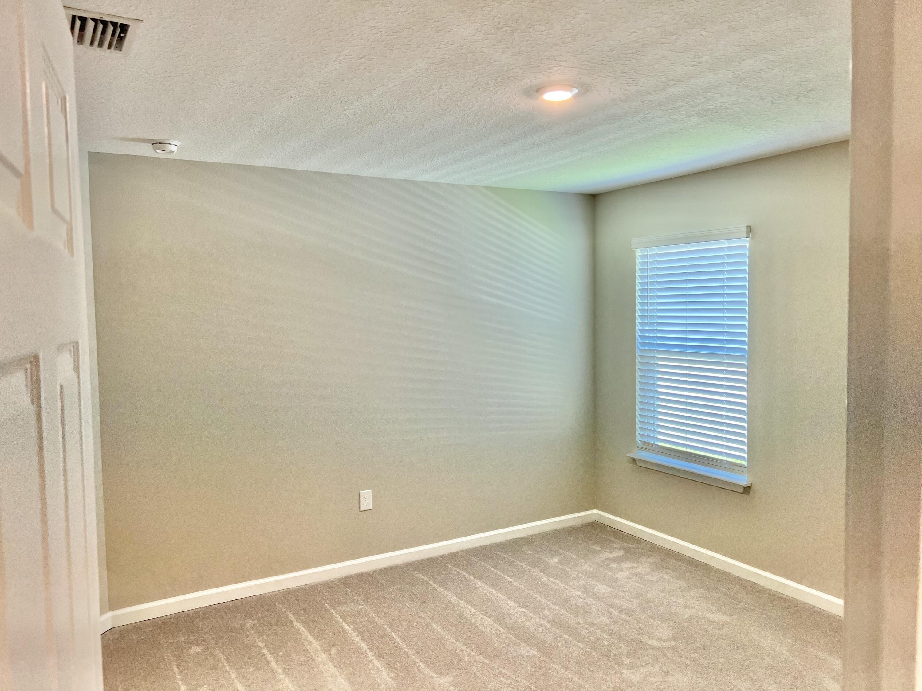 RIVERWALK PH I - Residential Lease