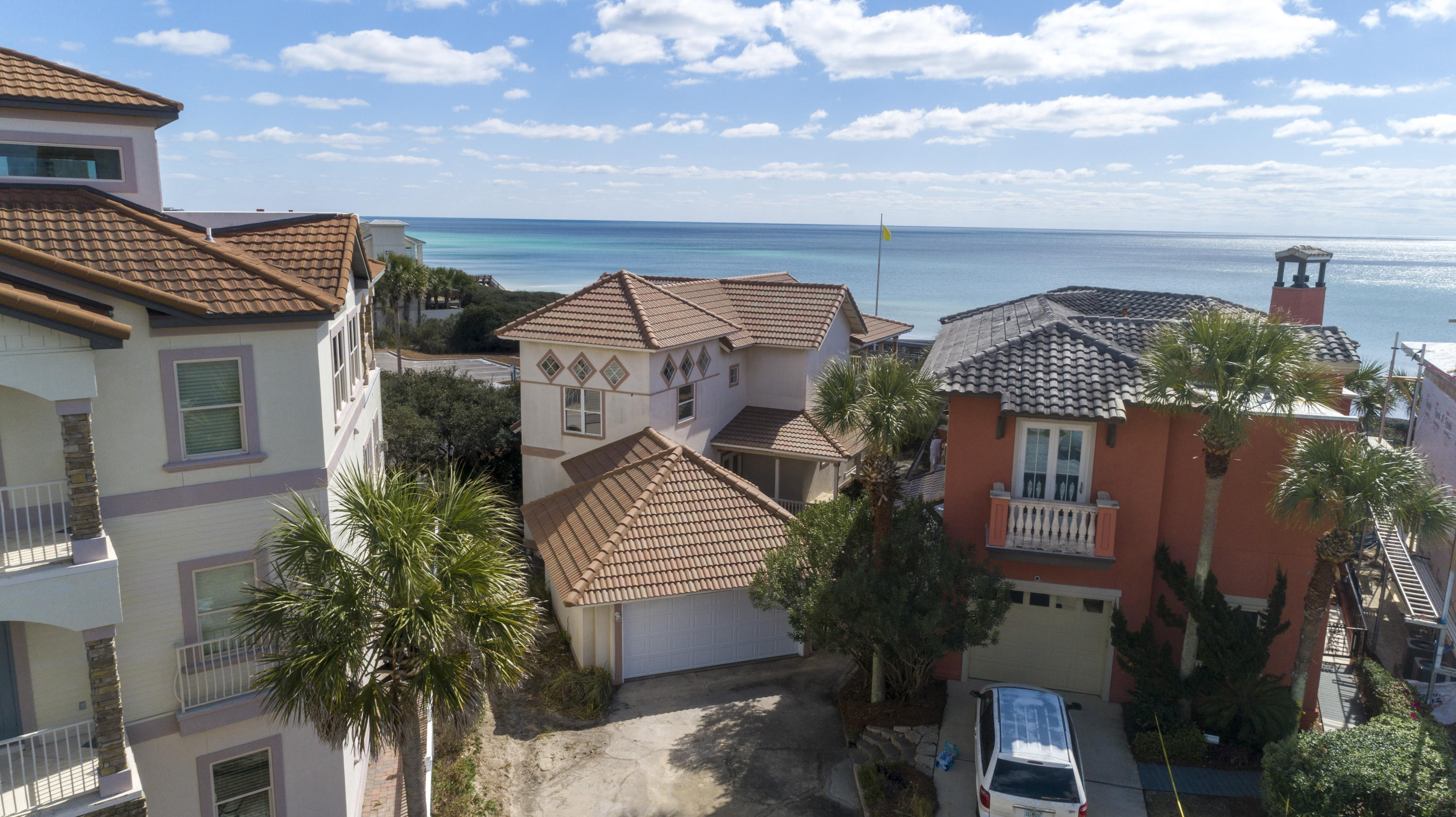SEA WALK - Residential