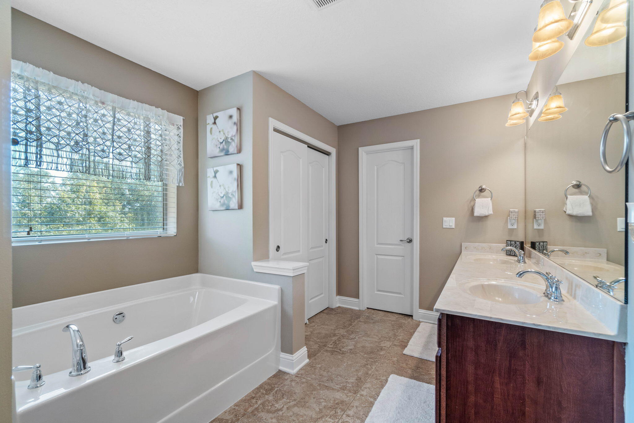 BROOKE ESTATES PH III - Residential