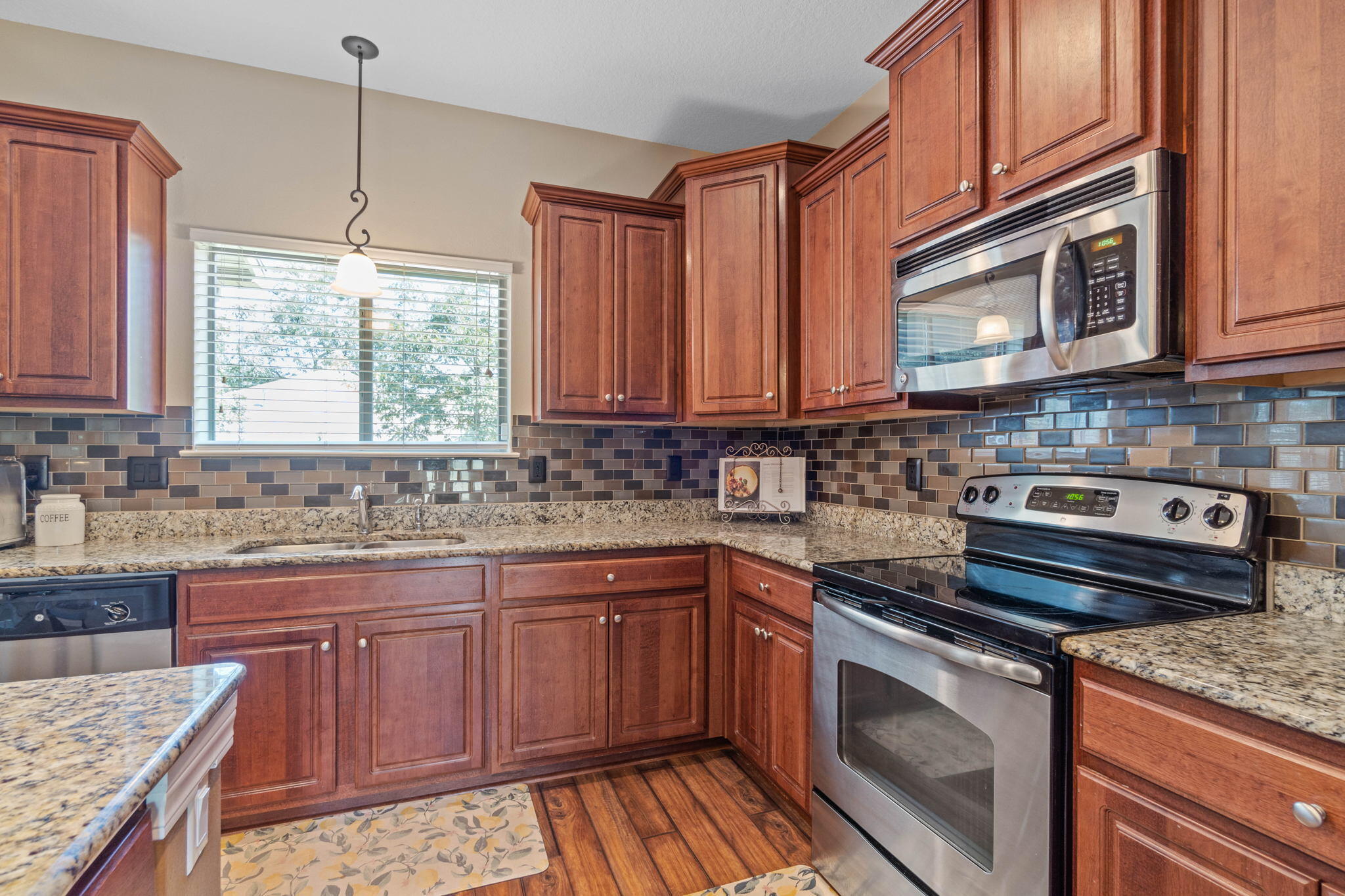 BROOKE ESTATES PH III - Residential