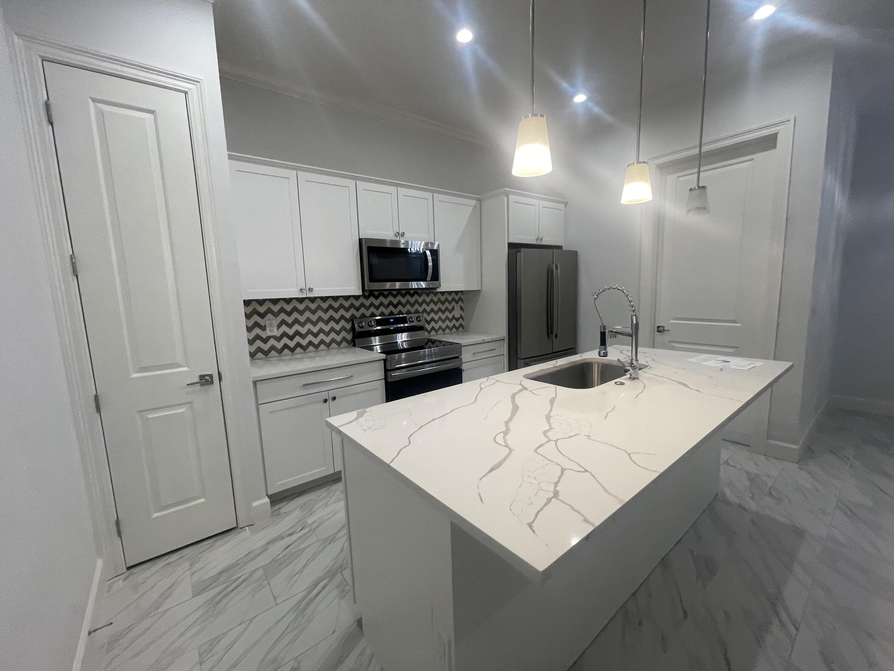 Taylor Farms Lot 6 Blk A - Residential Lease