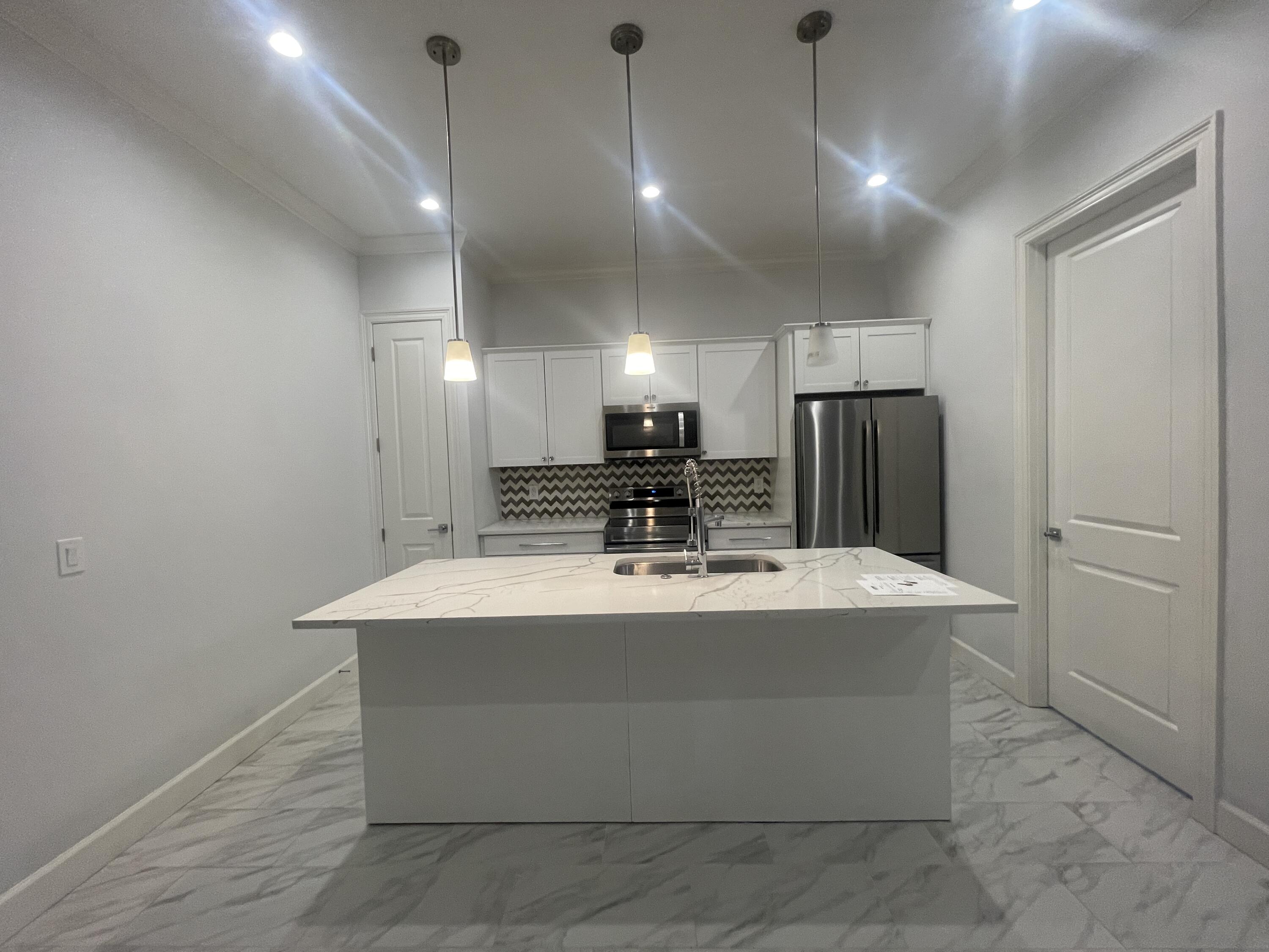 Taylor Farms Lot 6 Blk A - Residential Lease