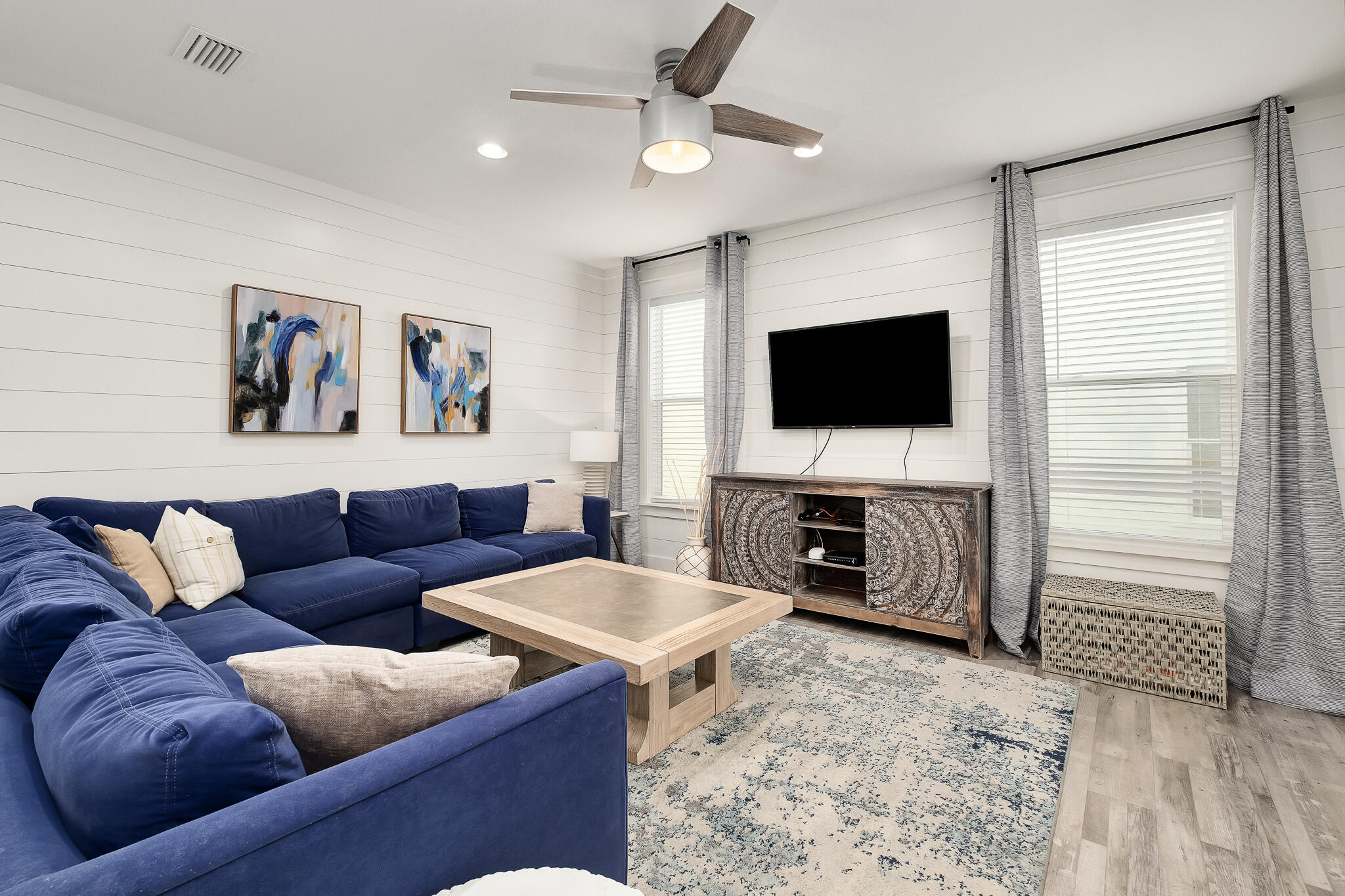 SEABREEZE - Residential