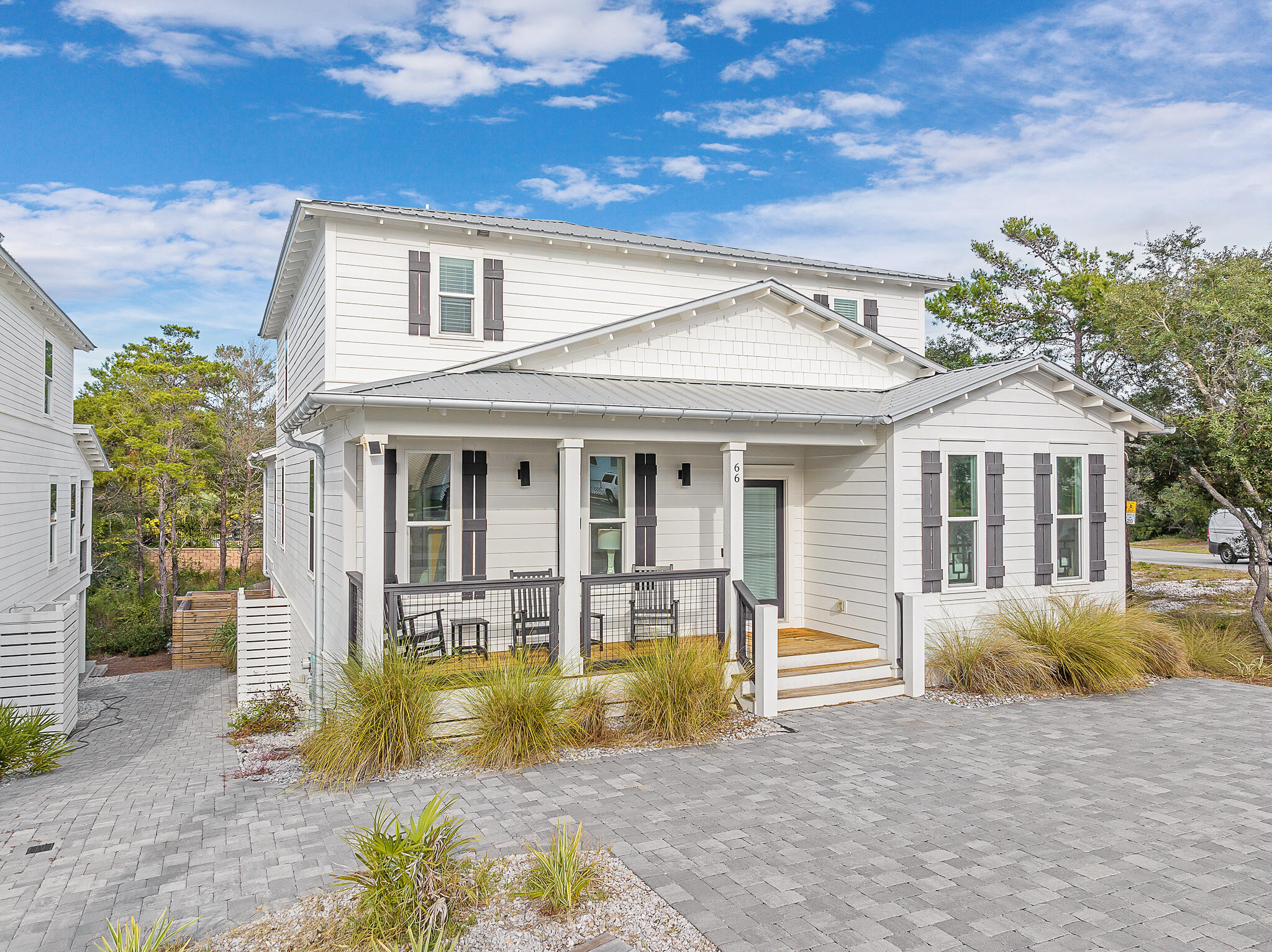 SEABREEZE - Residential