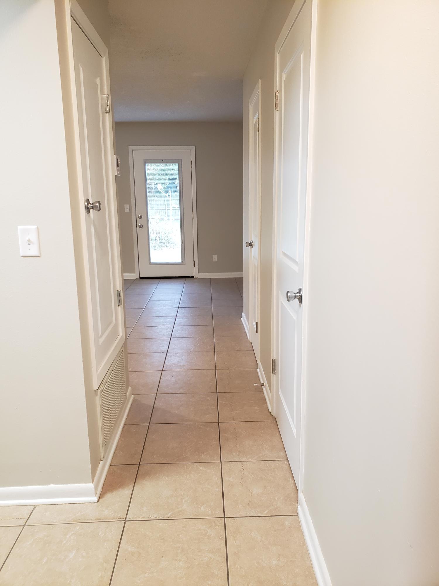 UNRECORDED SUBDIVISION - Residential Lease