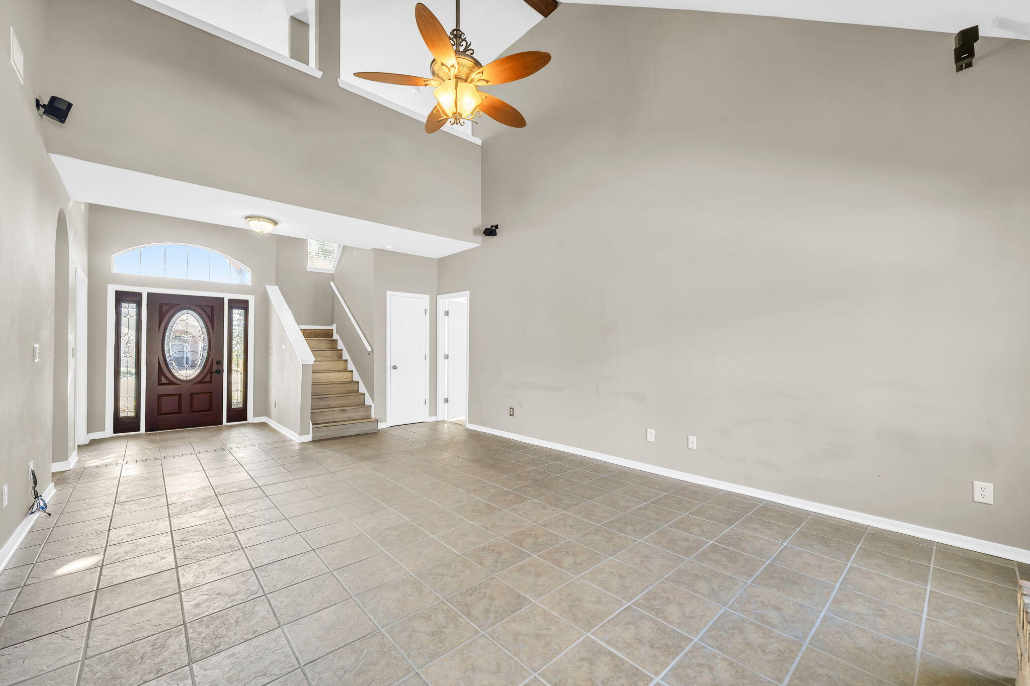 BRIDGEPORT COLONY - Residential