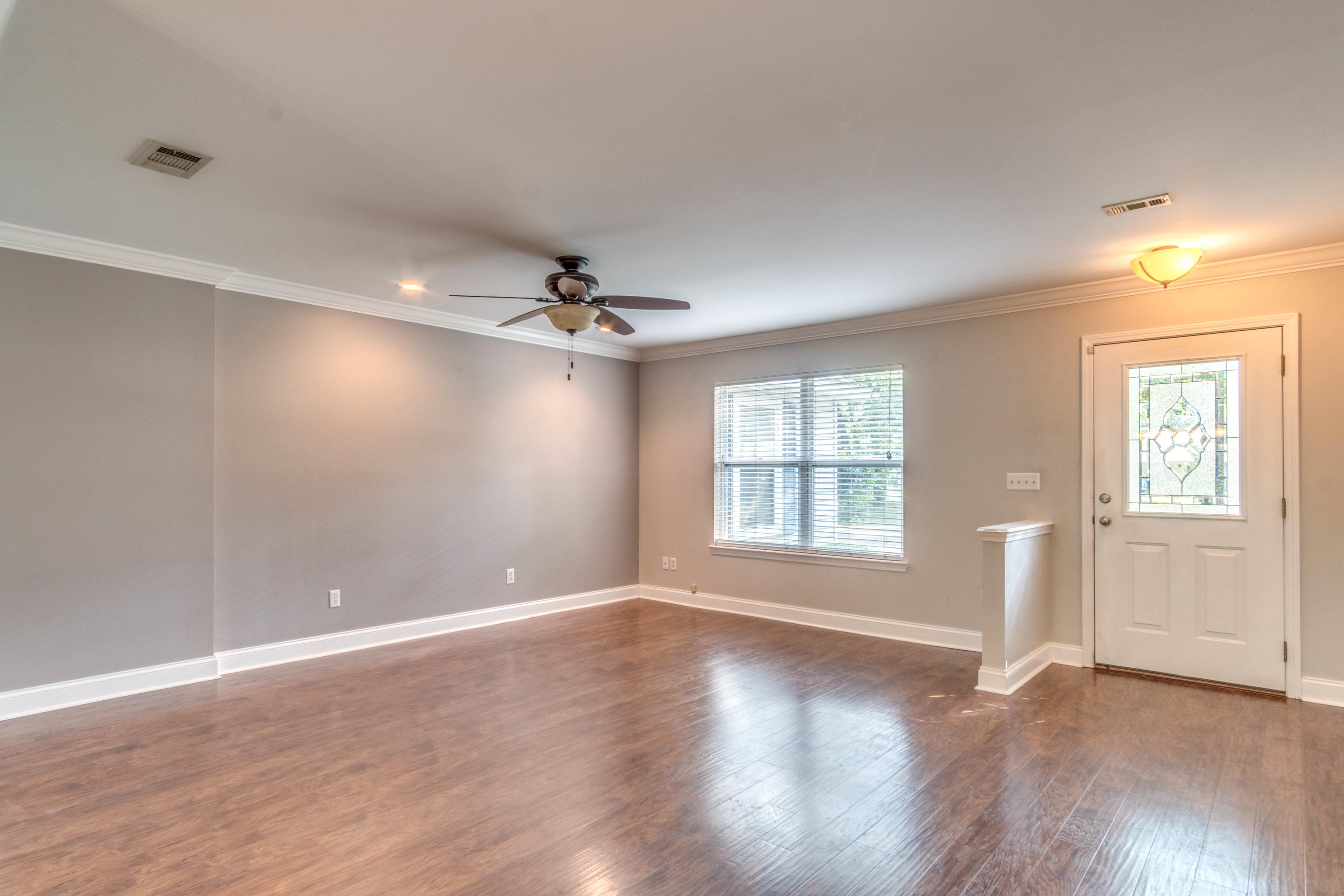 BELLA VISTA HEIGHTS - Residential Lease