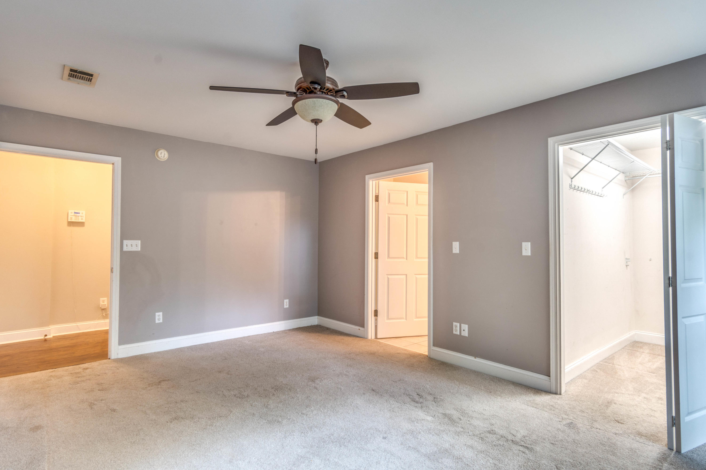 BELLA VISTA HEIGHTS - Residential Lease