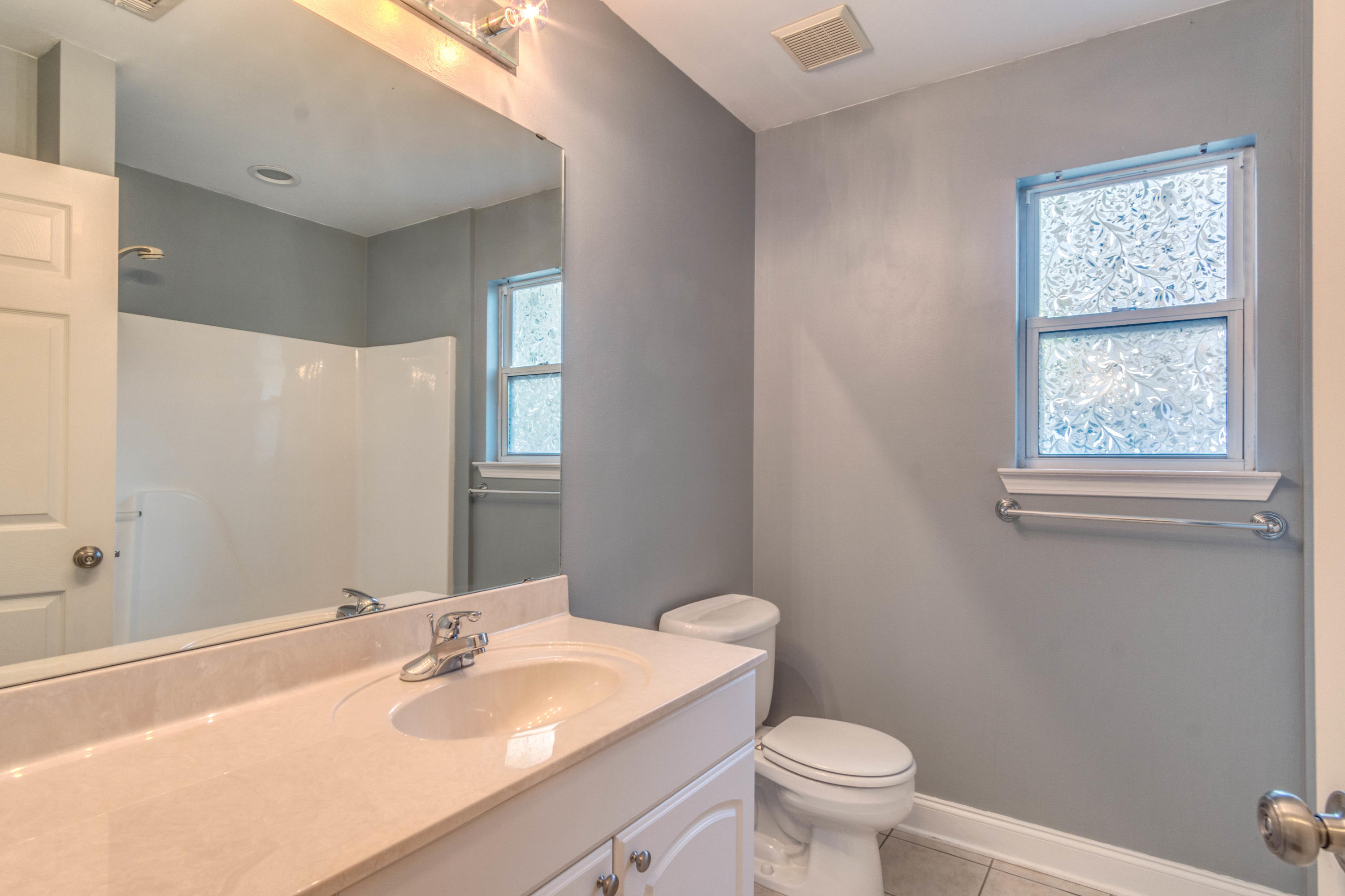 BELLA VISTA HEIGHTS - Residential Lease