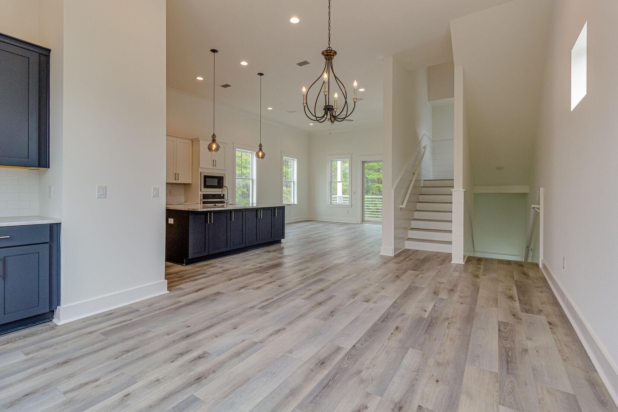 GRANDE POINTE - Residential