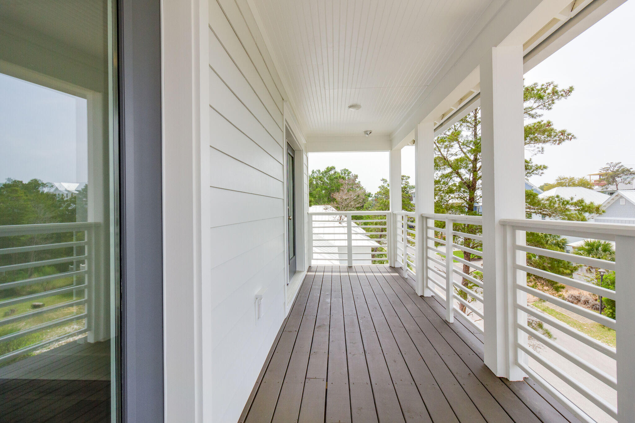 GRANDE POINTE - Residential