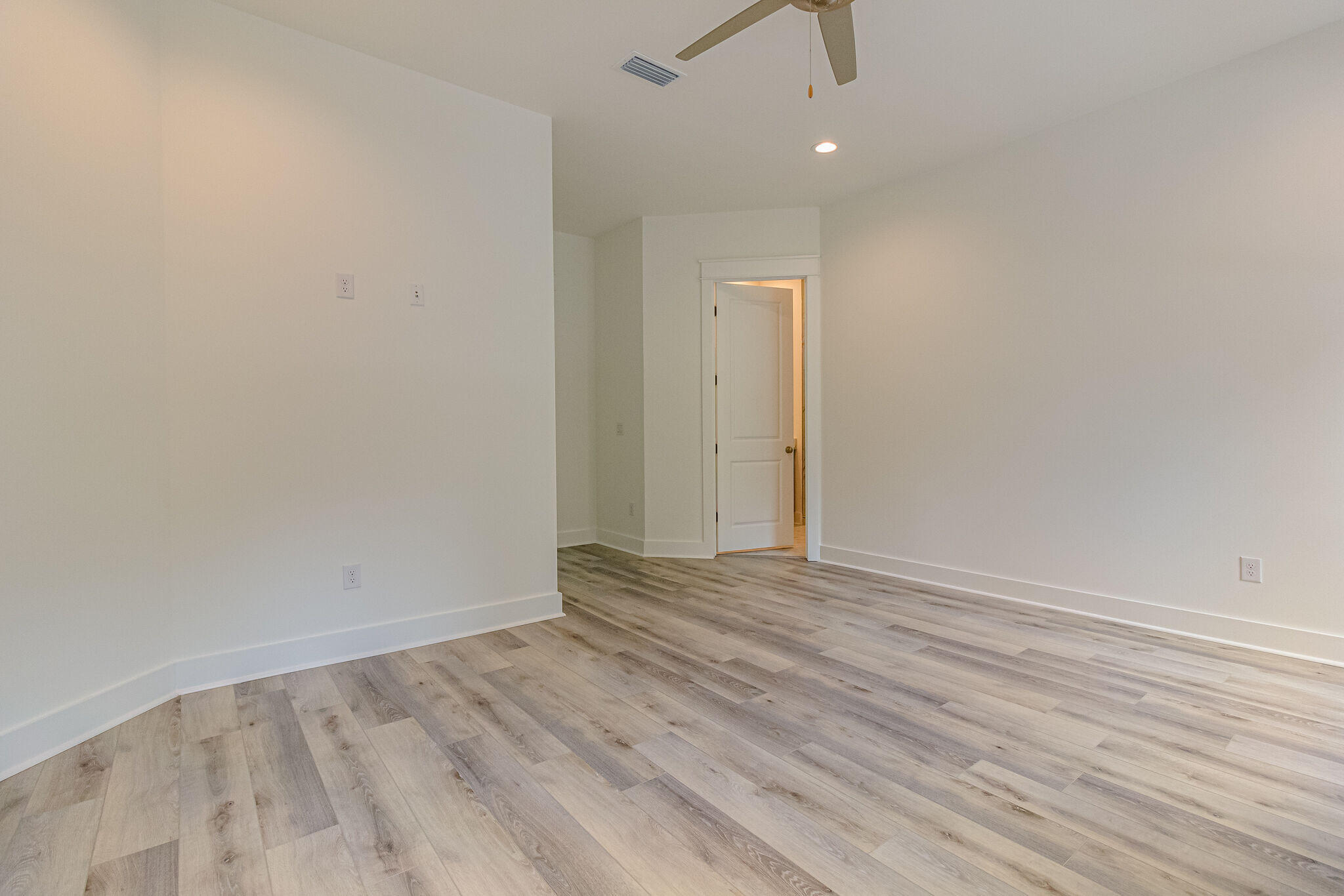 GRANDE POINTE - Residential