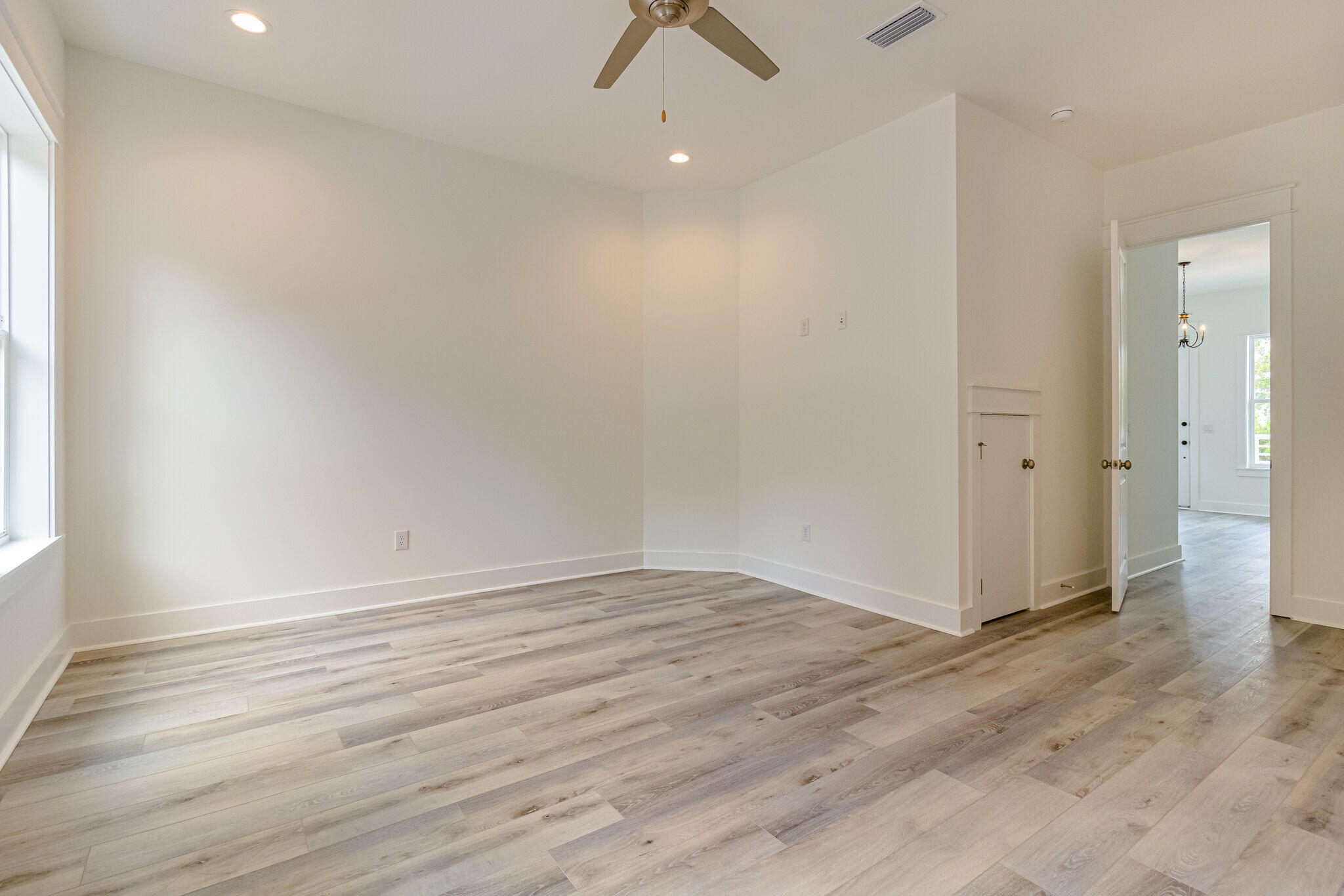 GRANDE POINTE - Residential