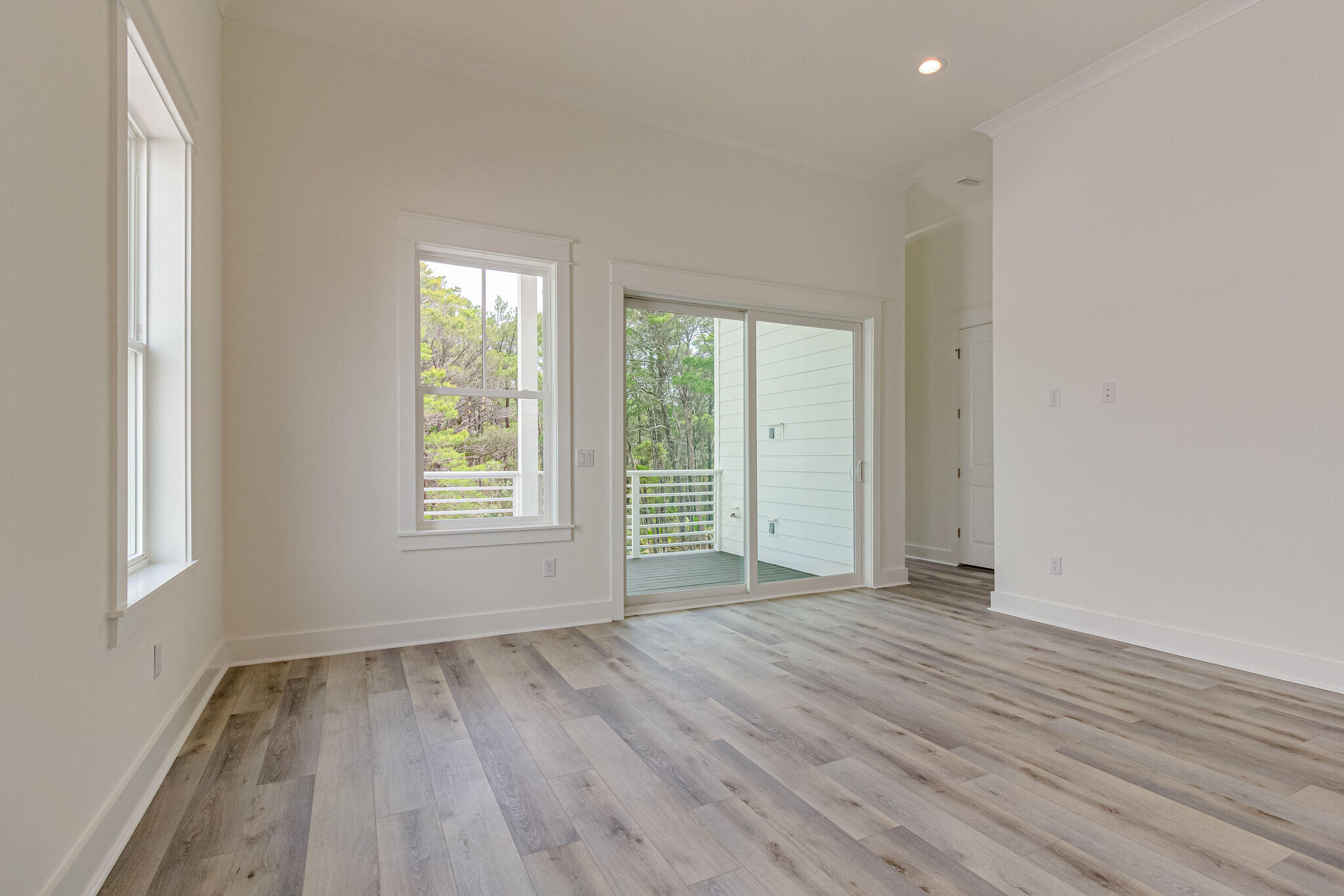 GRANDE POINTE - Residential