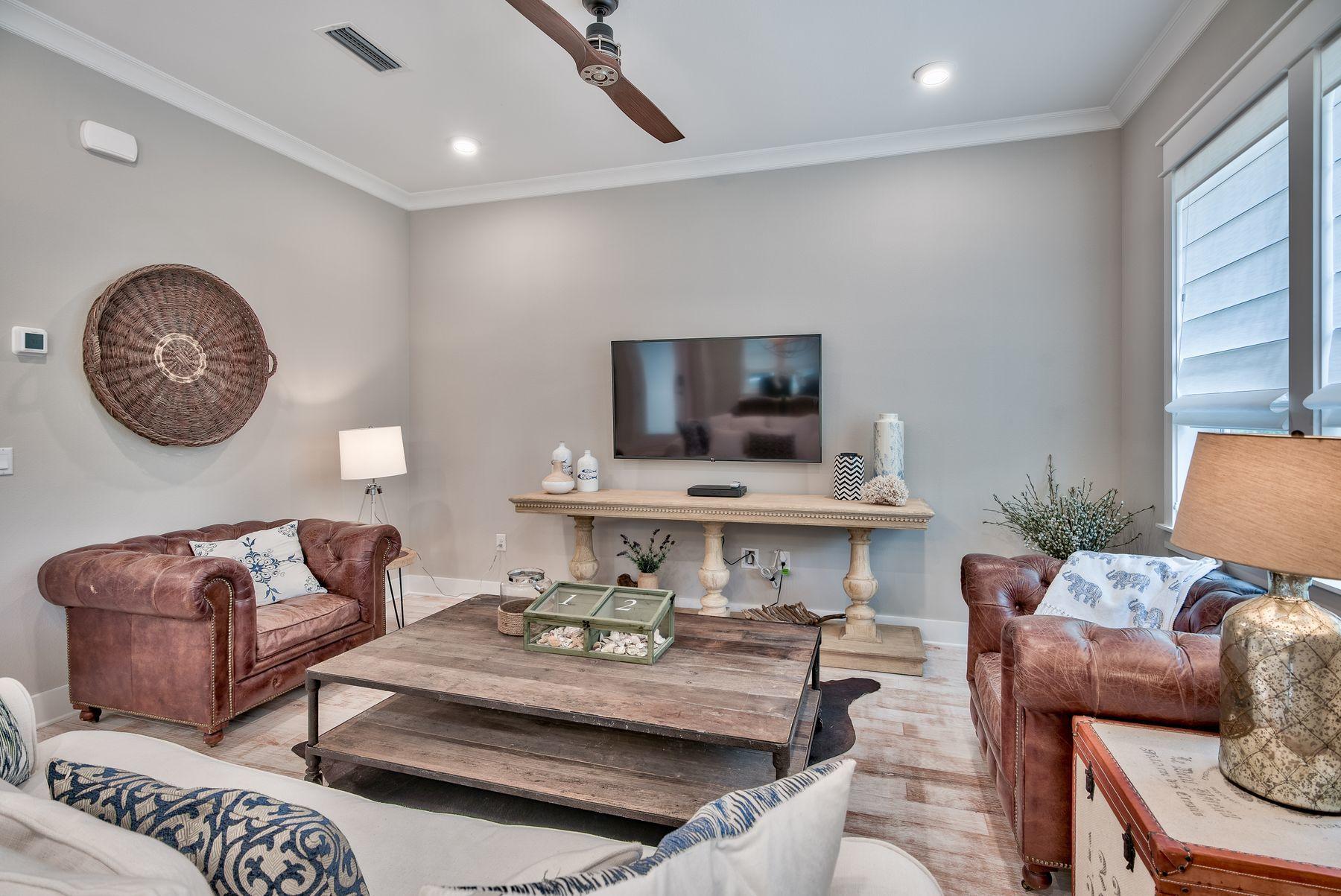 PROMINENCE - Residential Lease